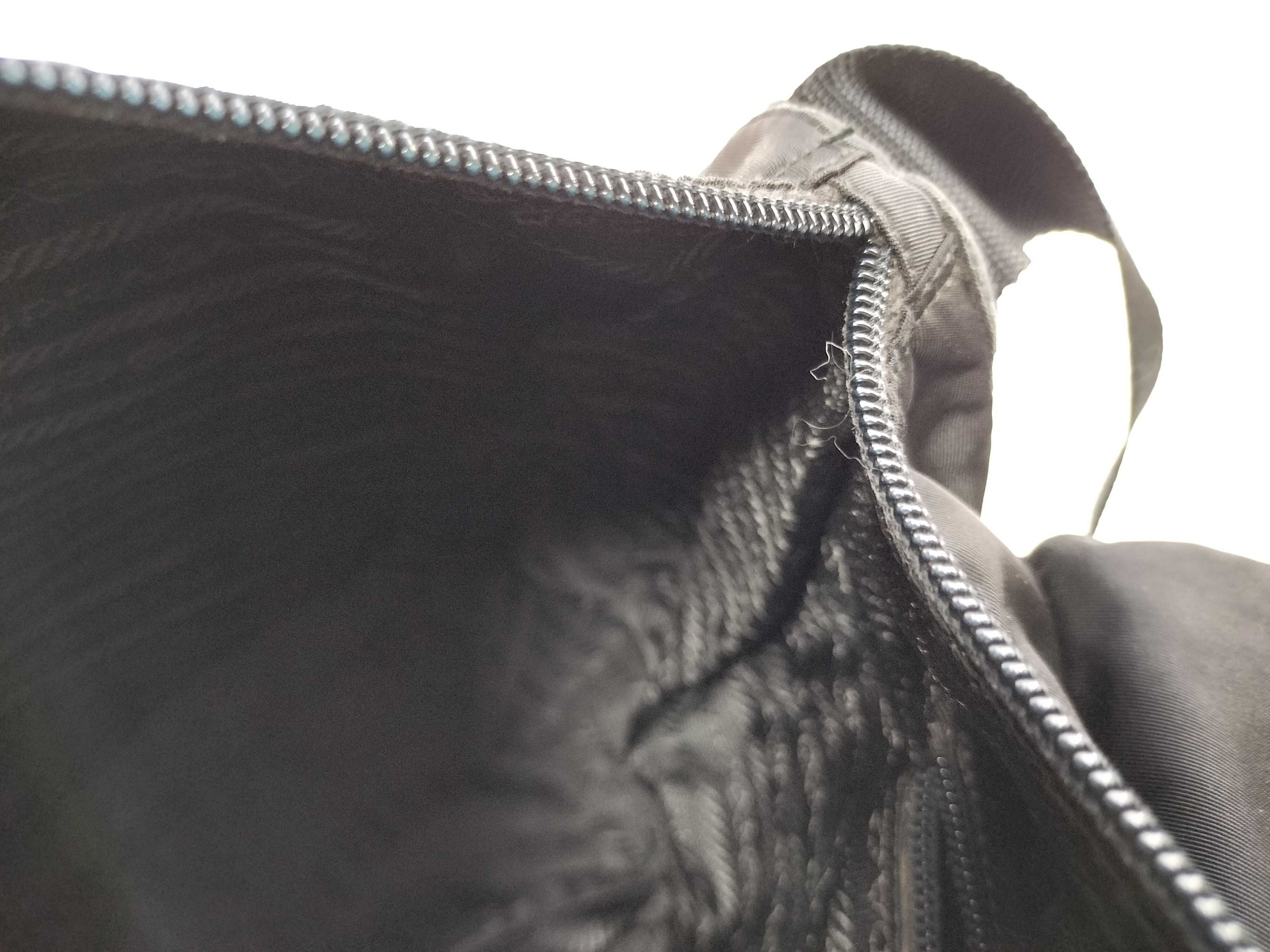 Nylon Messenger Bag Shoulder Bag — view 10