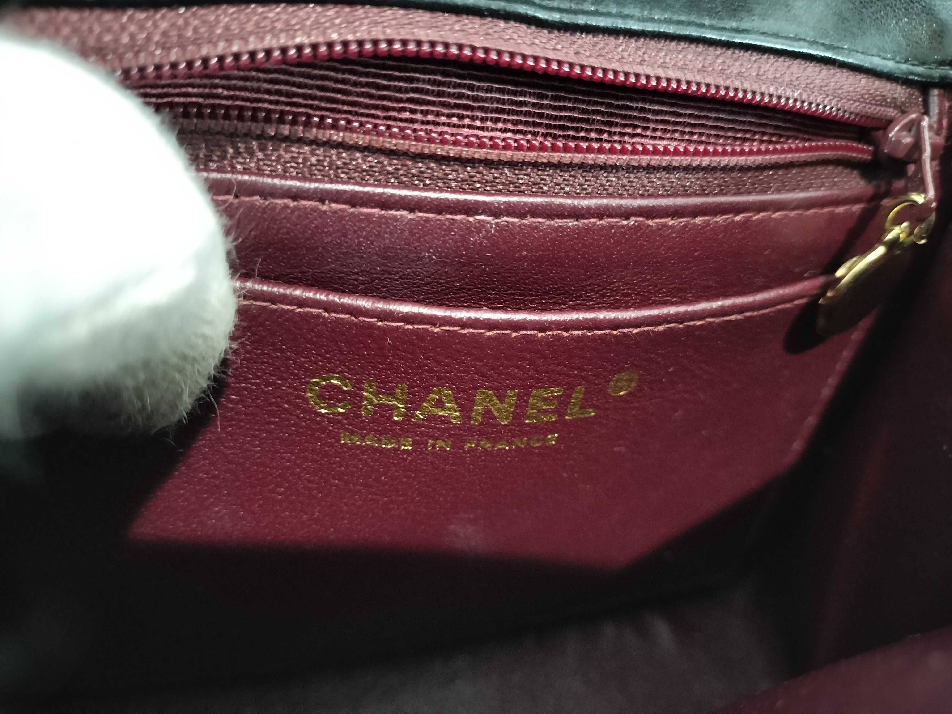 Calfskin Matelassé 17 Shoulder Bag (Repaired) — view 12