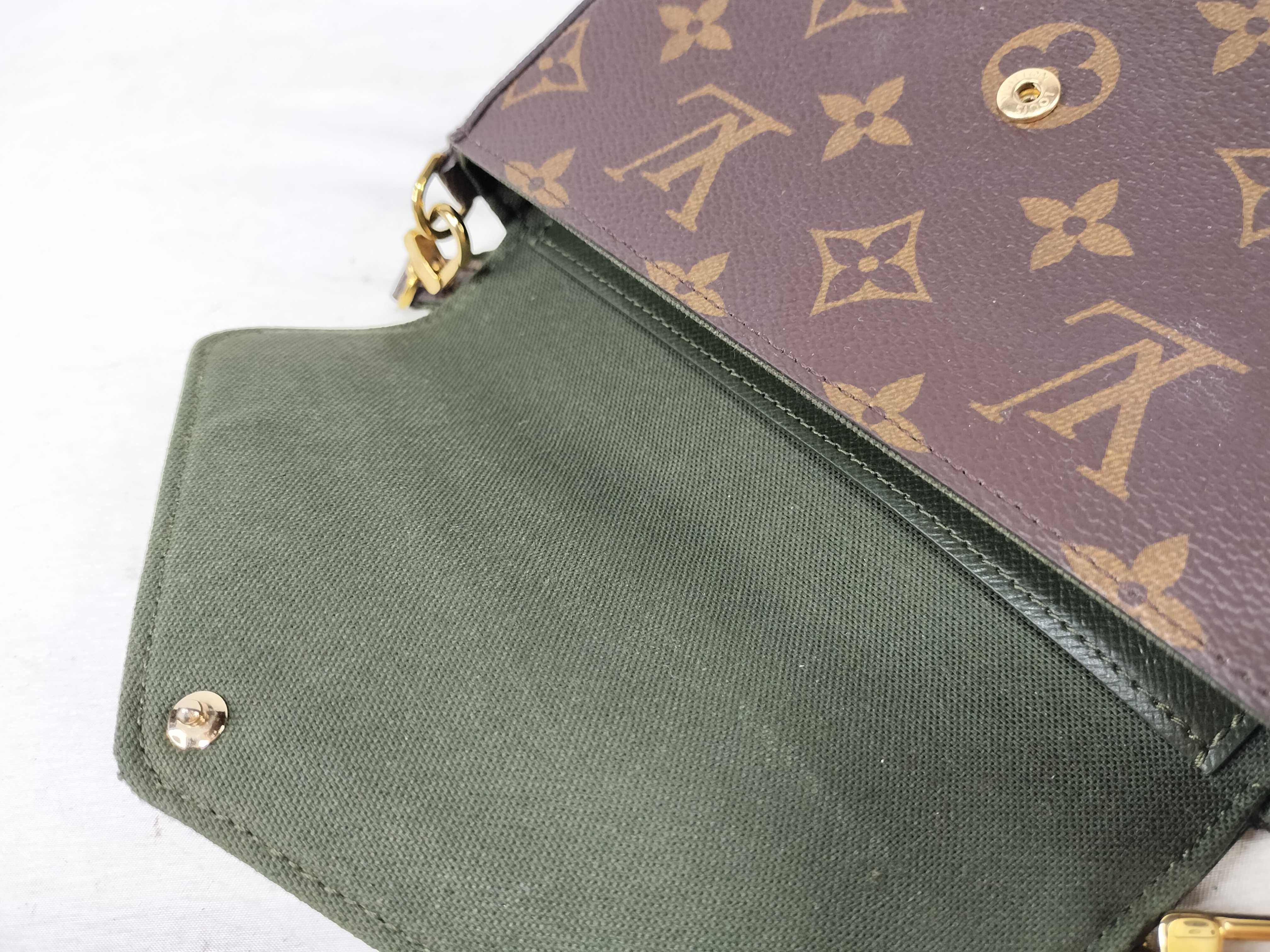 Monogram 0917JA073 Shoulder Bag — view 8