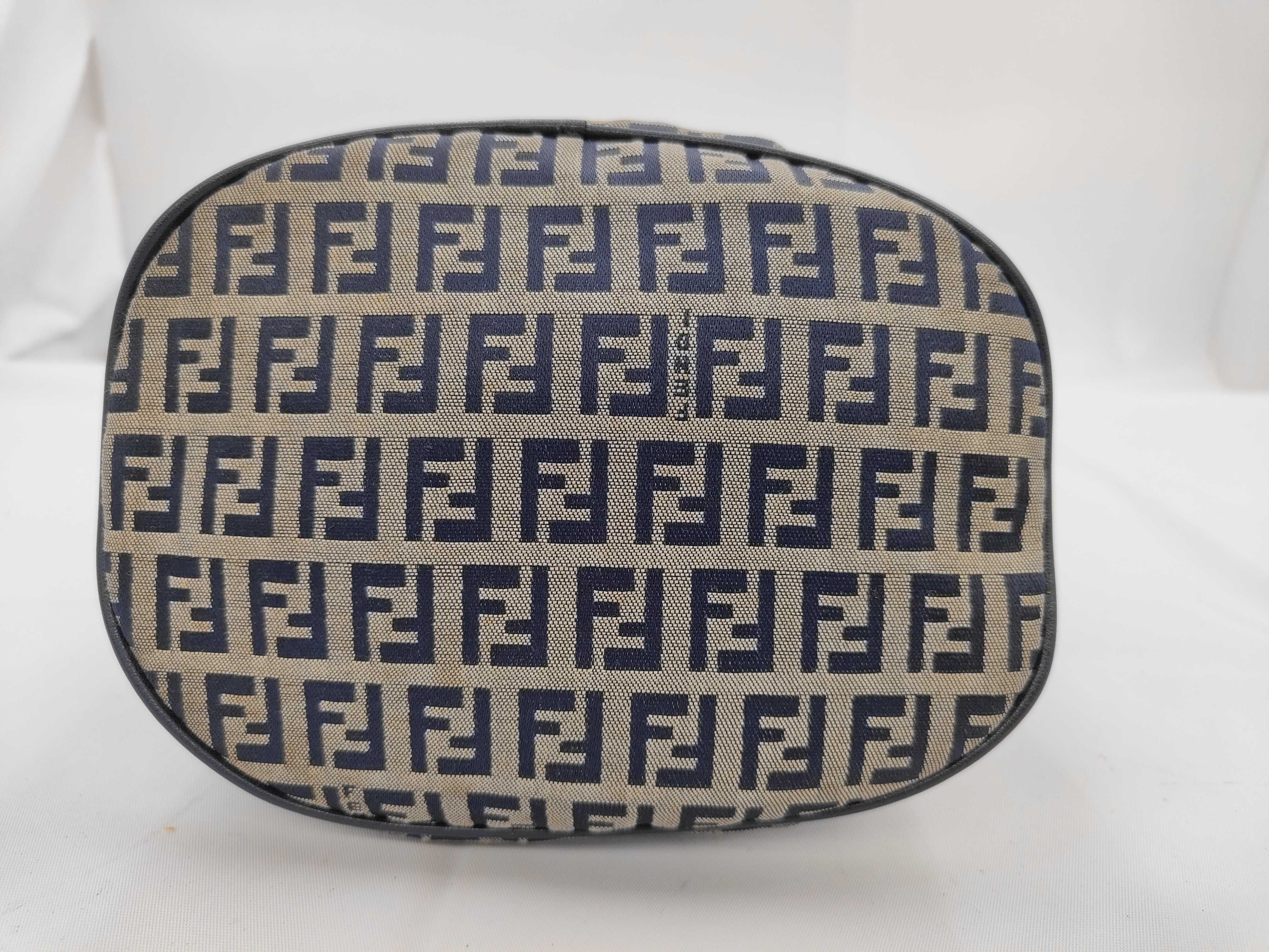 Zucchino Navy Shoulder Bag — view 5