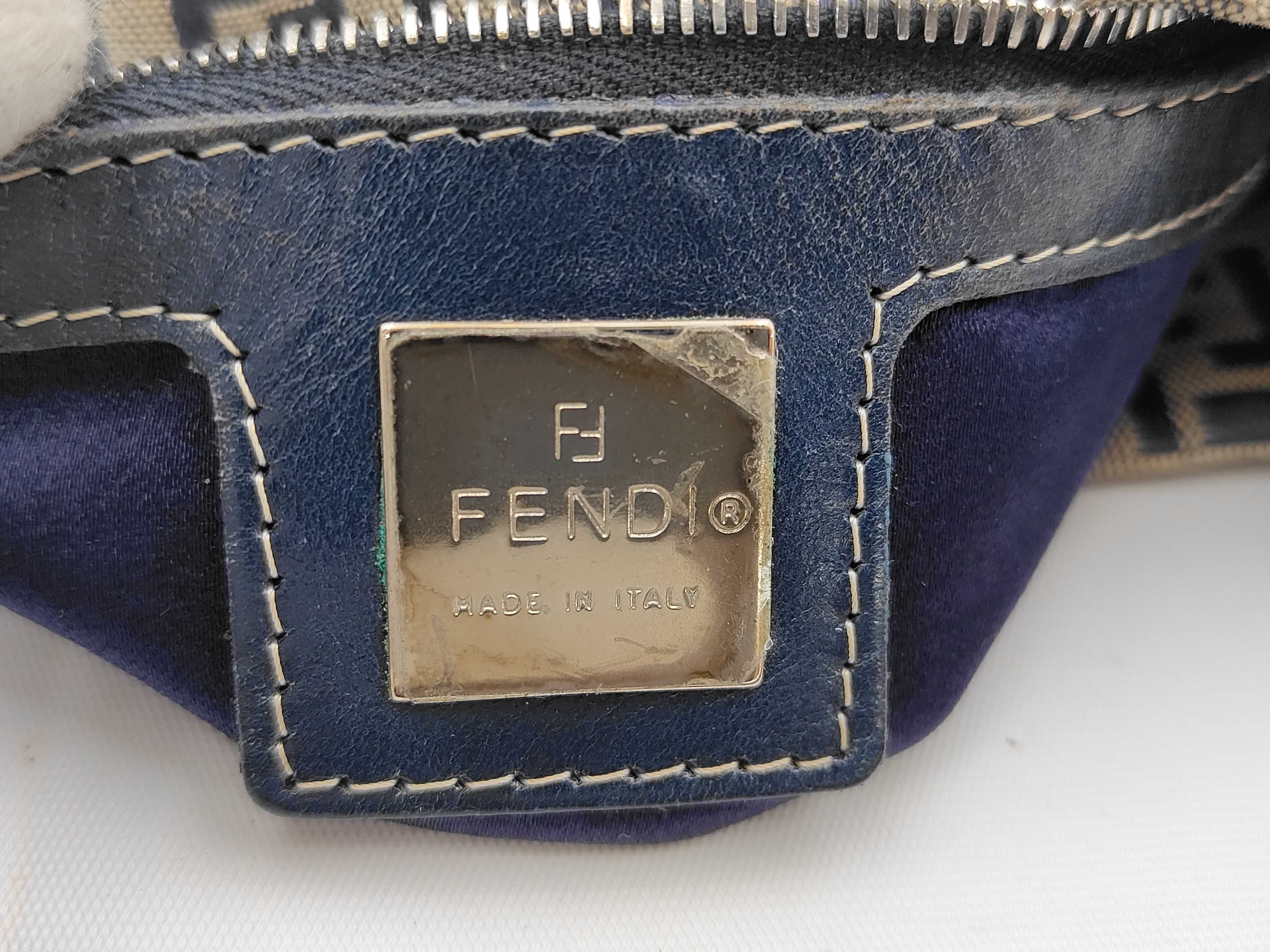 Zucchino Navy Shoulder Bag — view 9