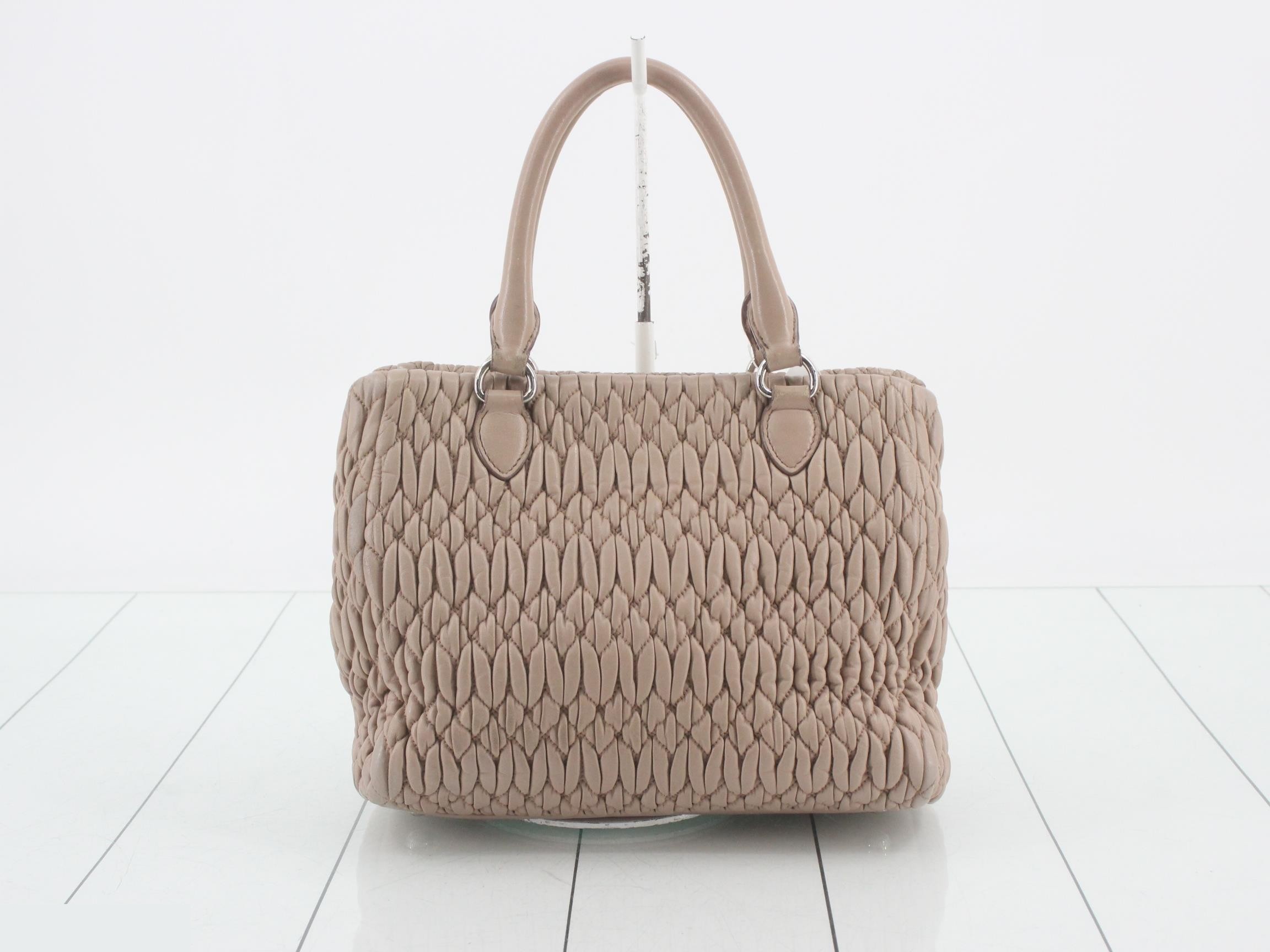 Matelassé (bag) - handbag — view 2
