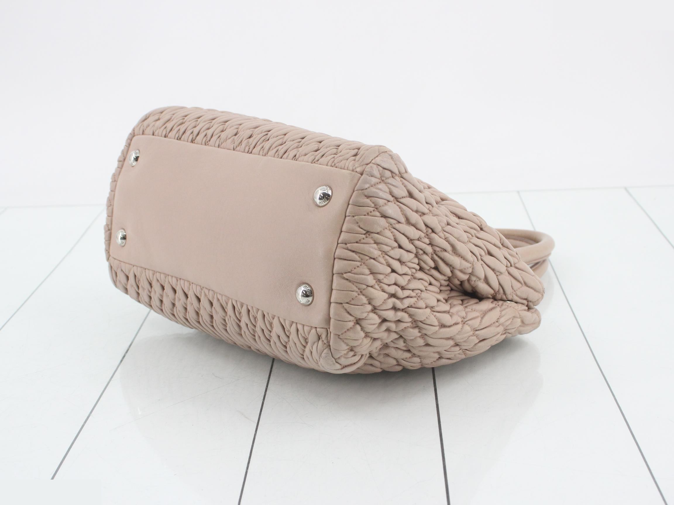 Matelassé (bag) - handbag — view 6