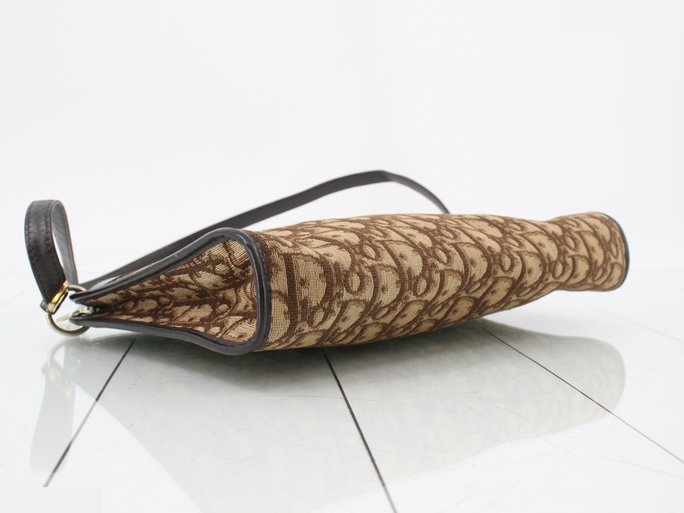 Trotter (Bag) - Shoulder Bag — view 5