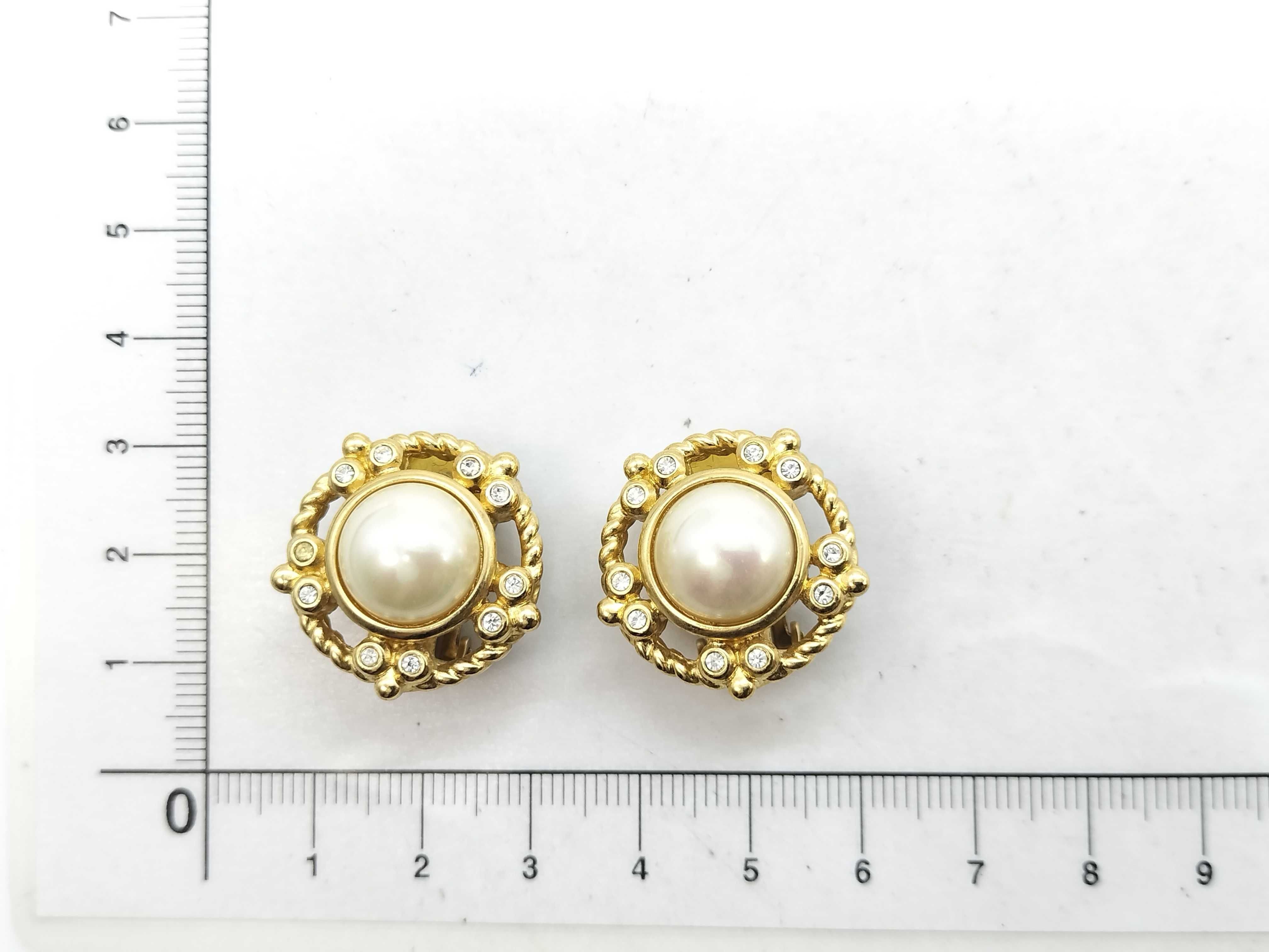 Earrings Vintage Rhinestone/Faux Pearl/Surface Earrings — view 6