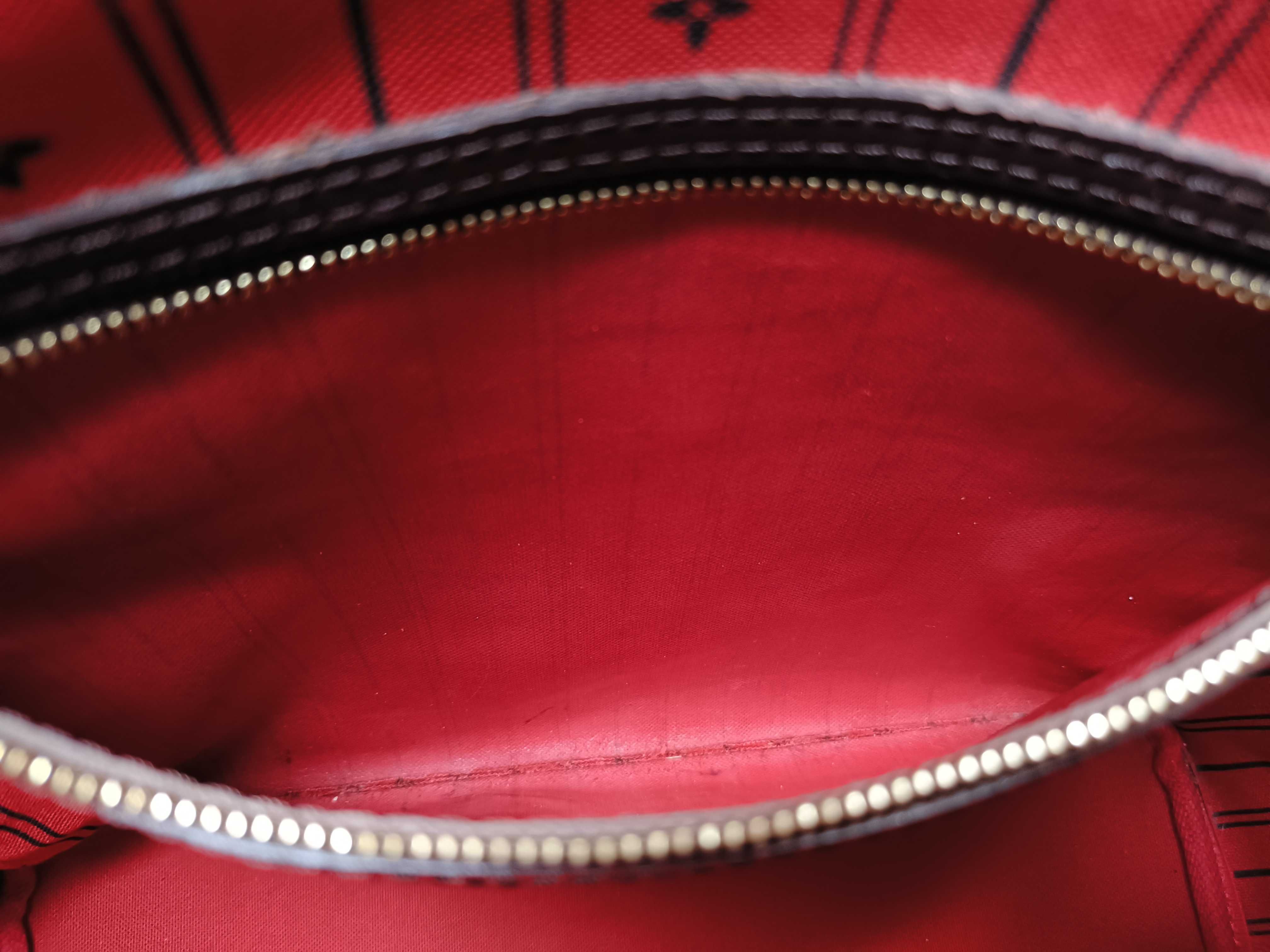 Damier N51105 Neverfull MM Tote Bag — view 12