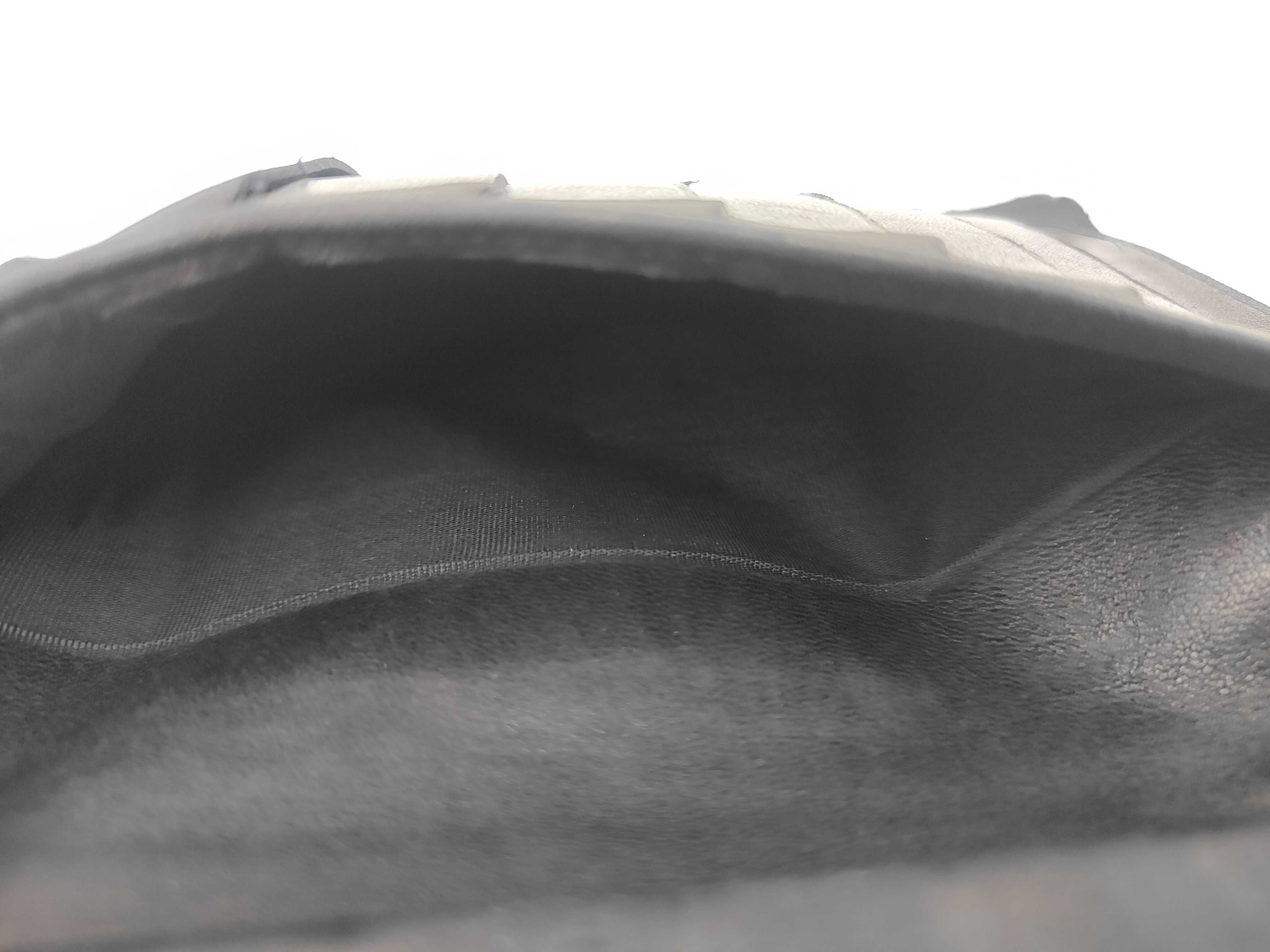 wallet — view 5