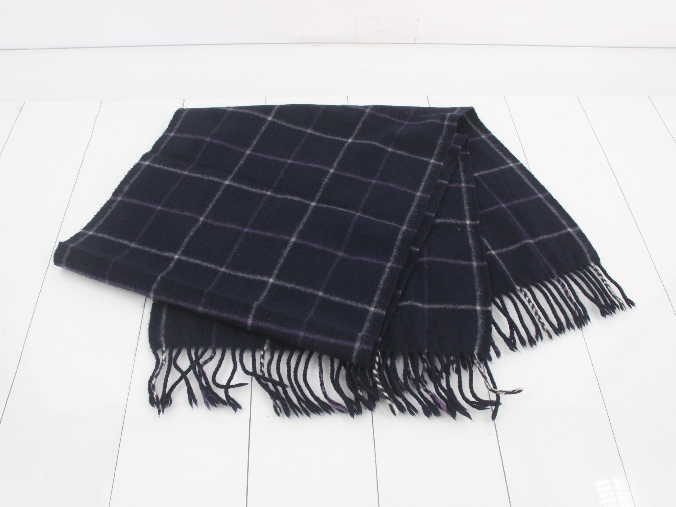Other lines: Small items, accessories, and scarves — view 3