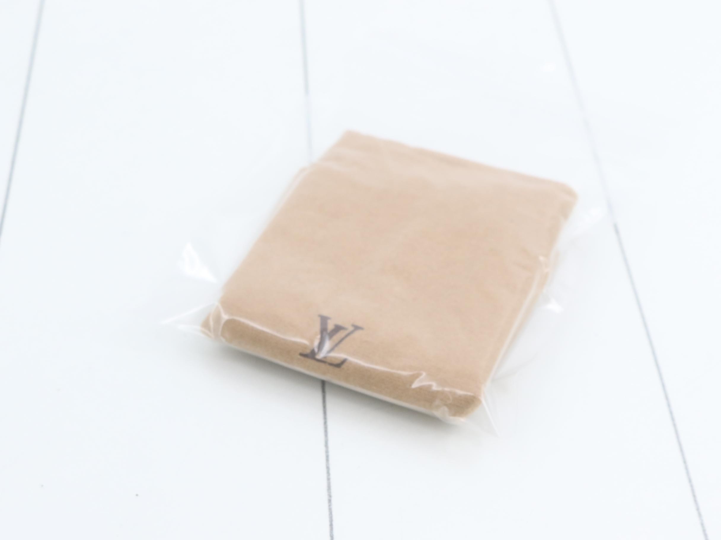 Truth Makeup Damier — view 5