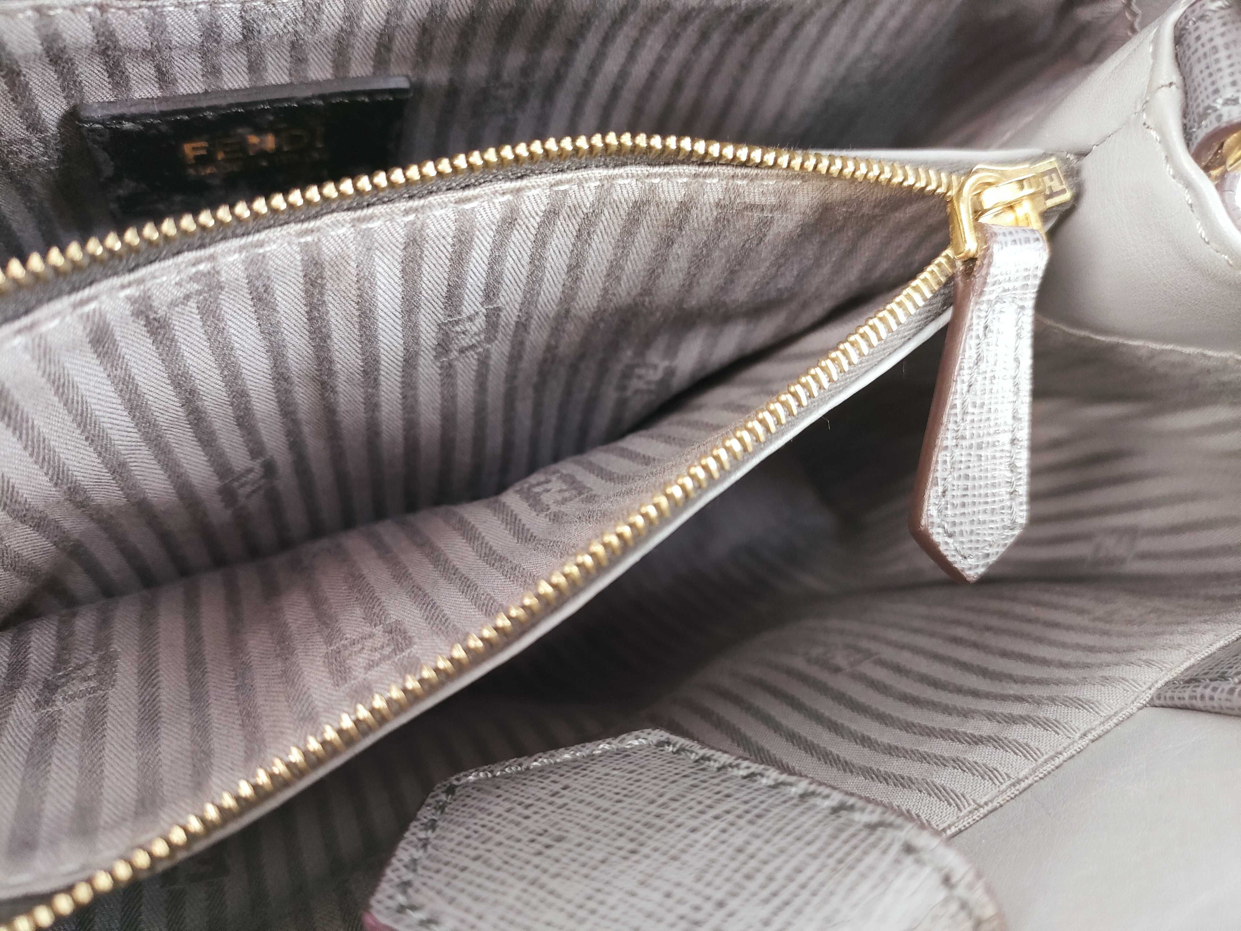 Toujours 2AWY Handbag Leather Gray Handbag — view 13