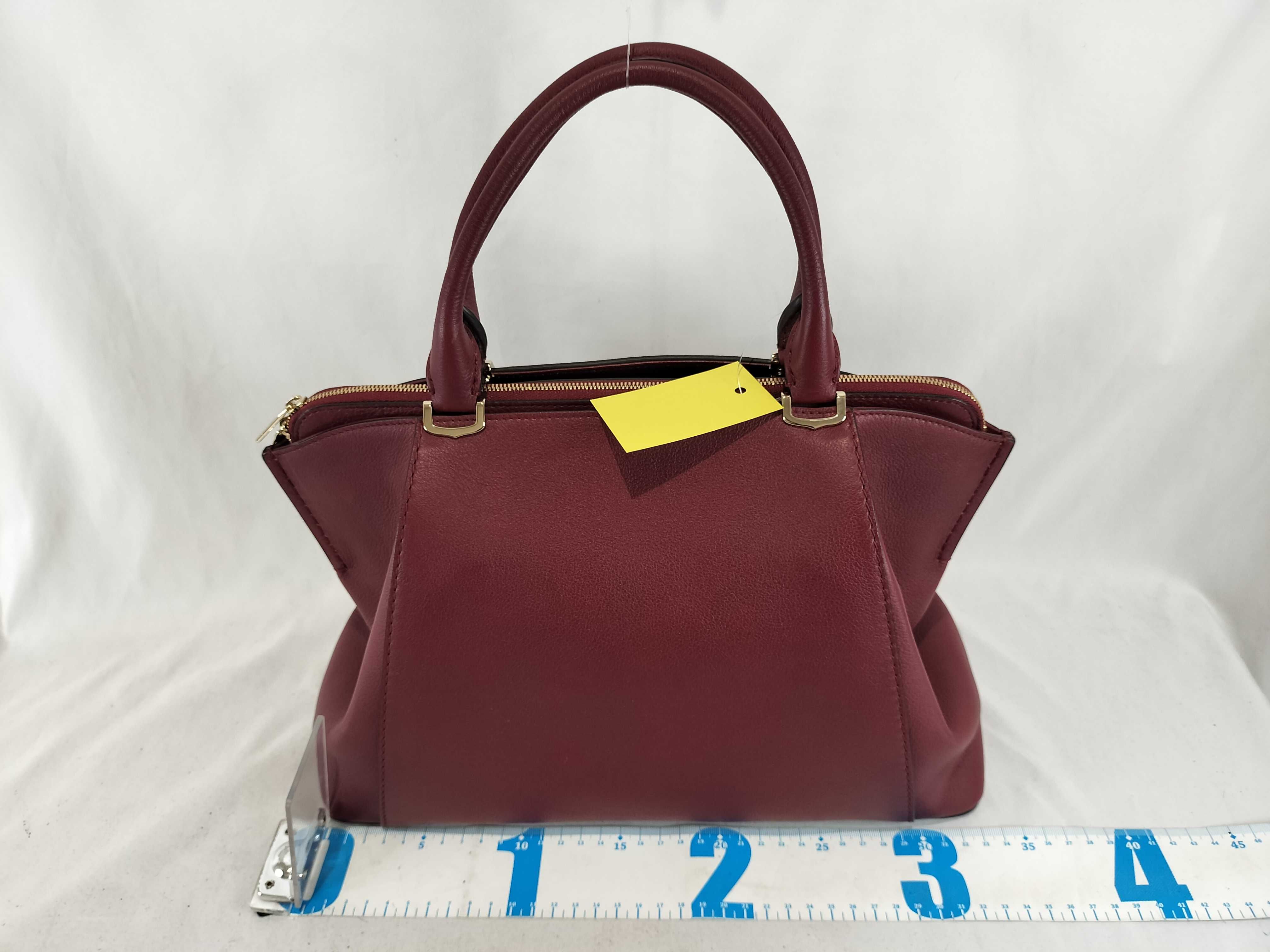 MM handbag — view 3