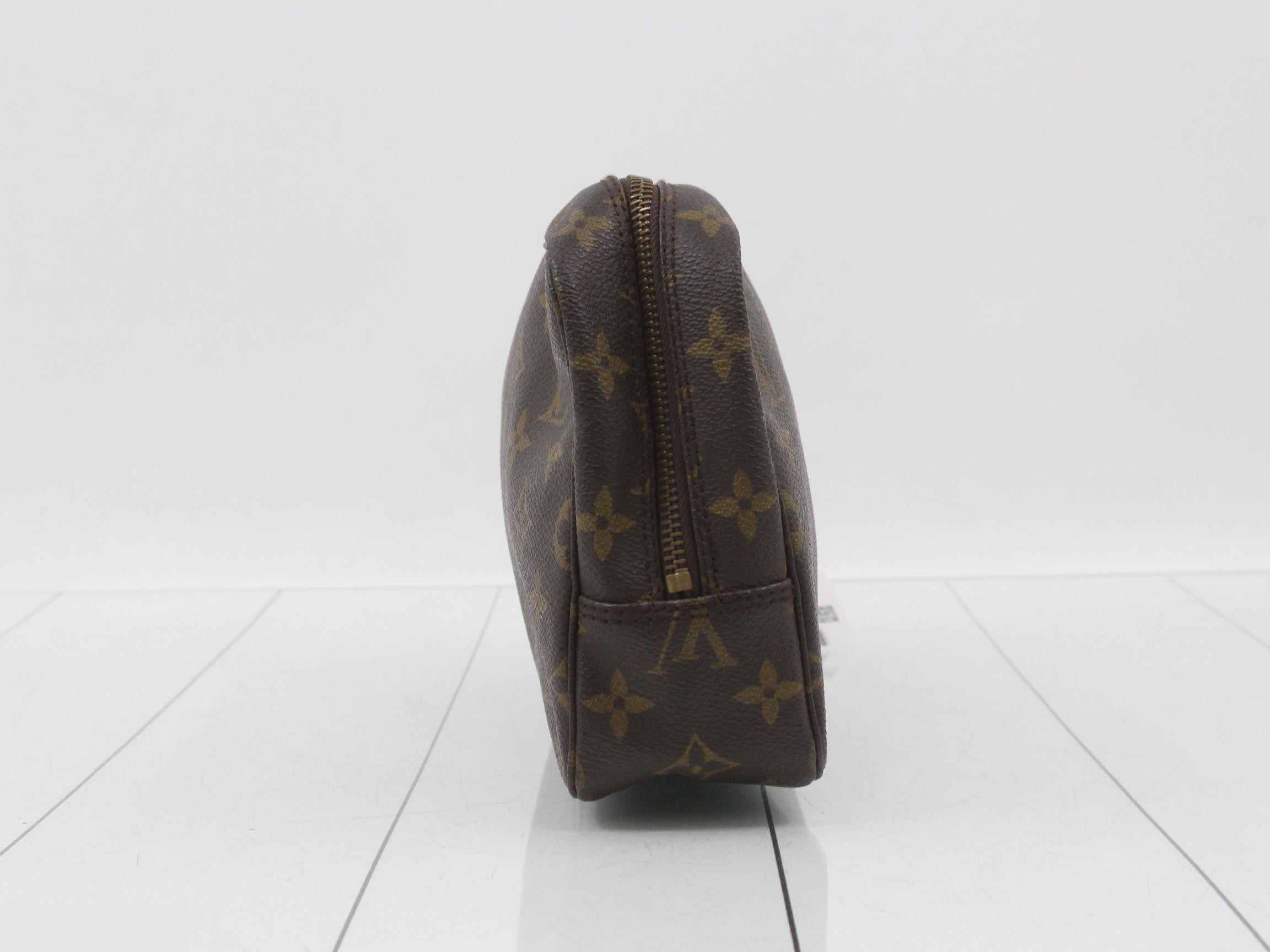 Truth Toilette 23 Clutch Bag — view 3