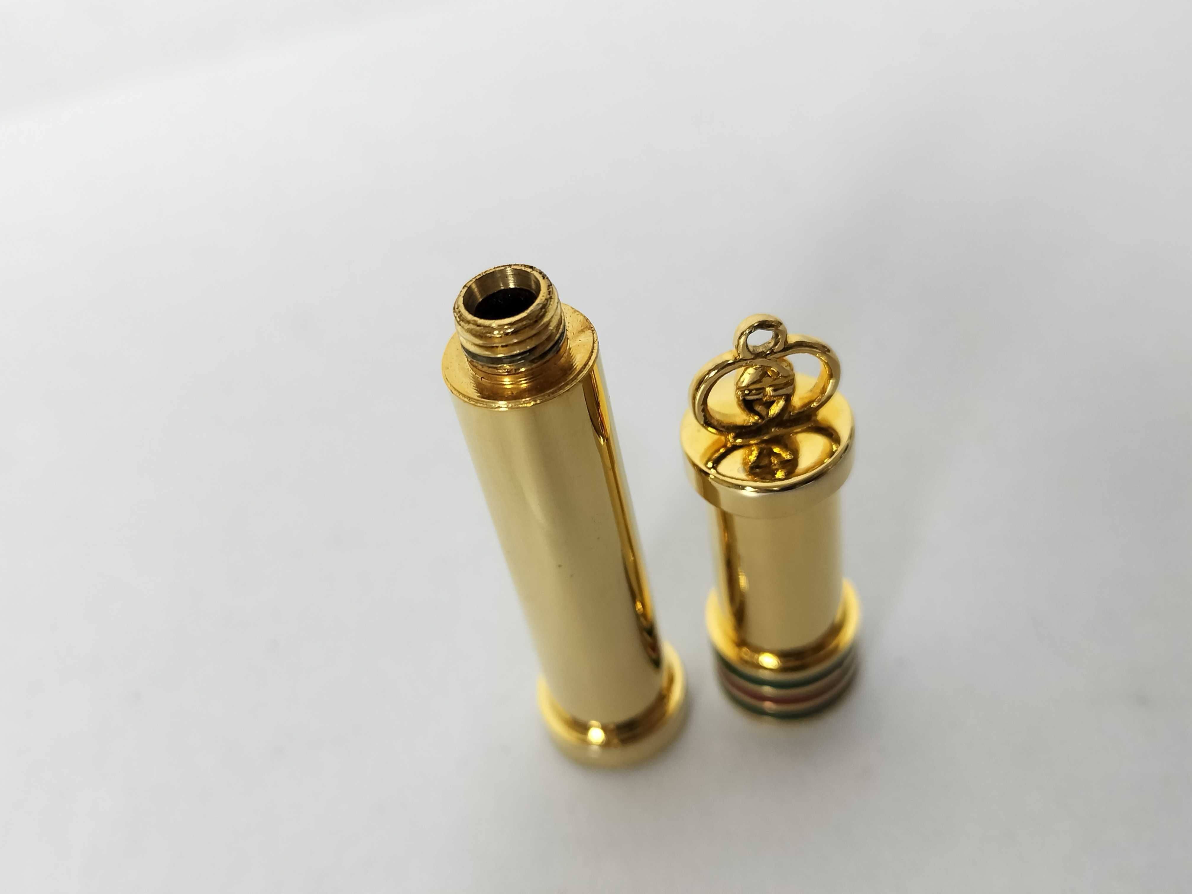 necklace, perfume bottle, and other accessories. — view 6