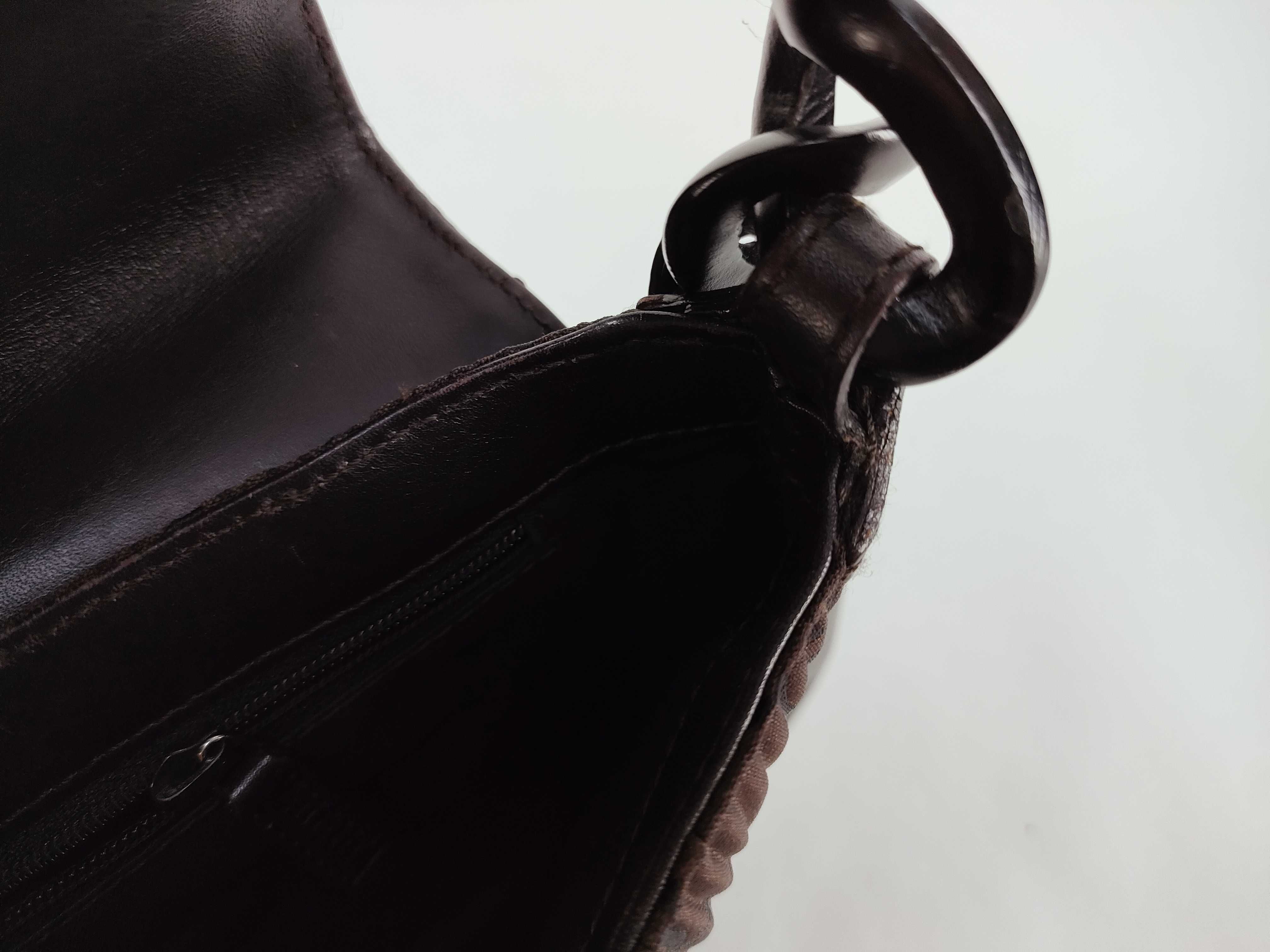 GG Pleated Chain Shoulder Bag — view 10