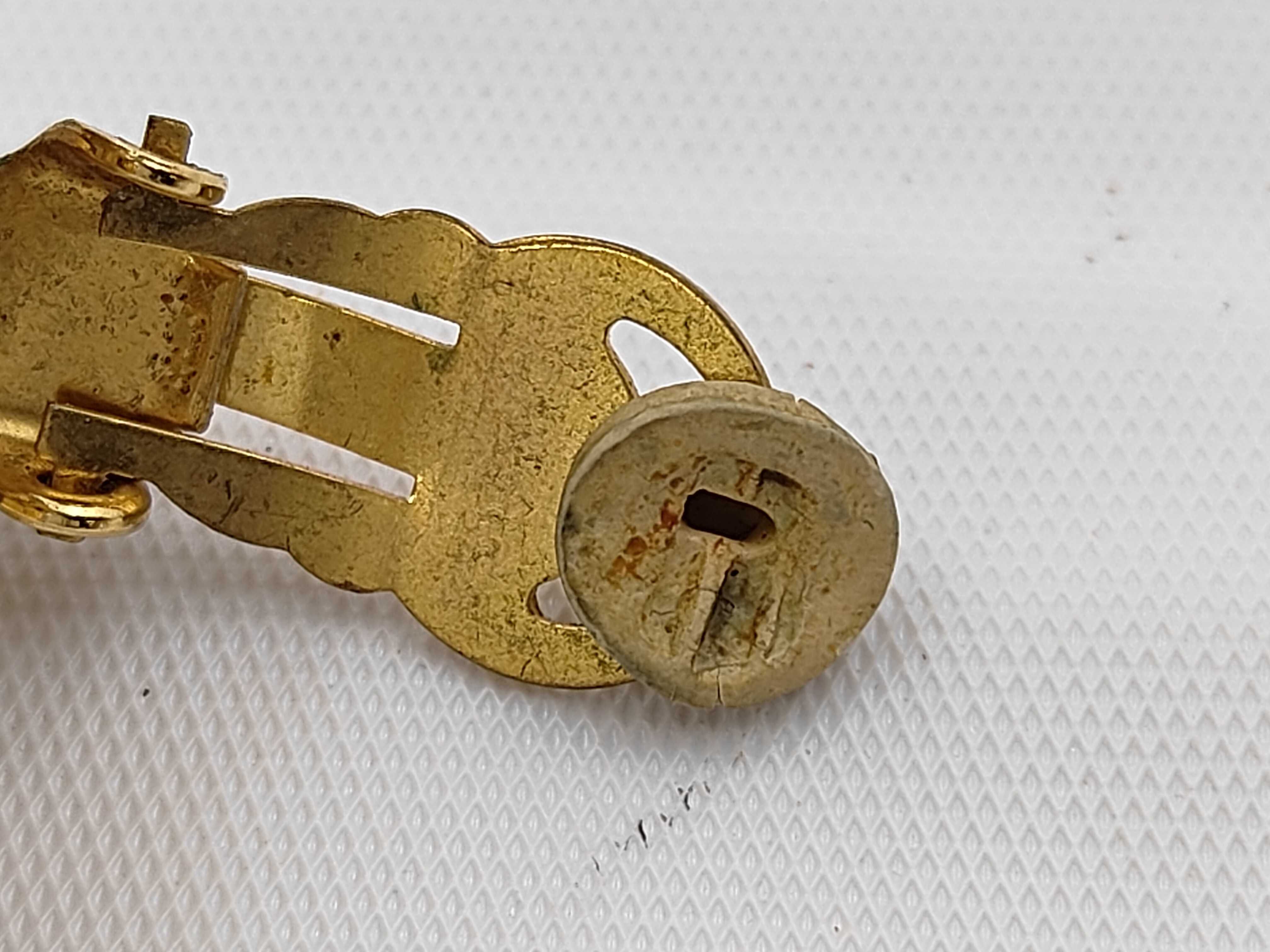 Round Stone Gold (YG) Earrings — view 8
