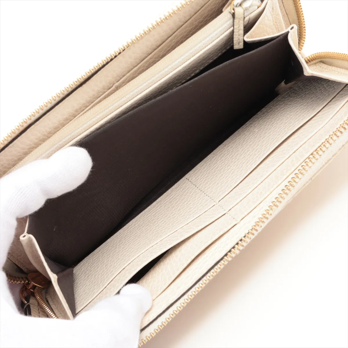 GG Marmont 456117 Leather Round Zip Wallet White — view 6