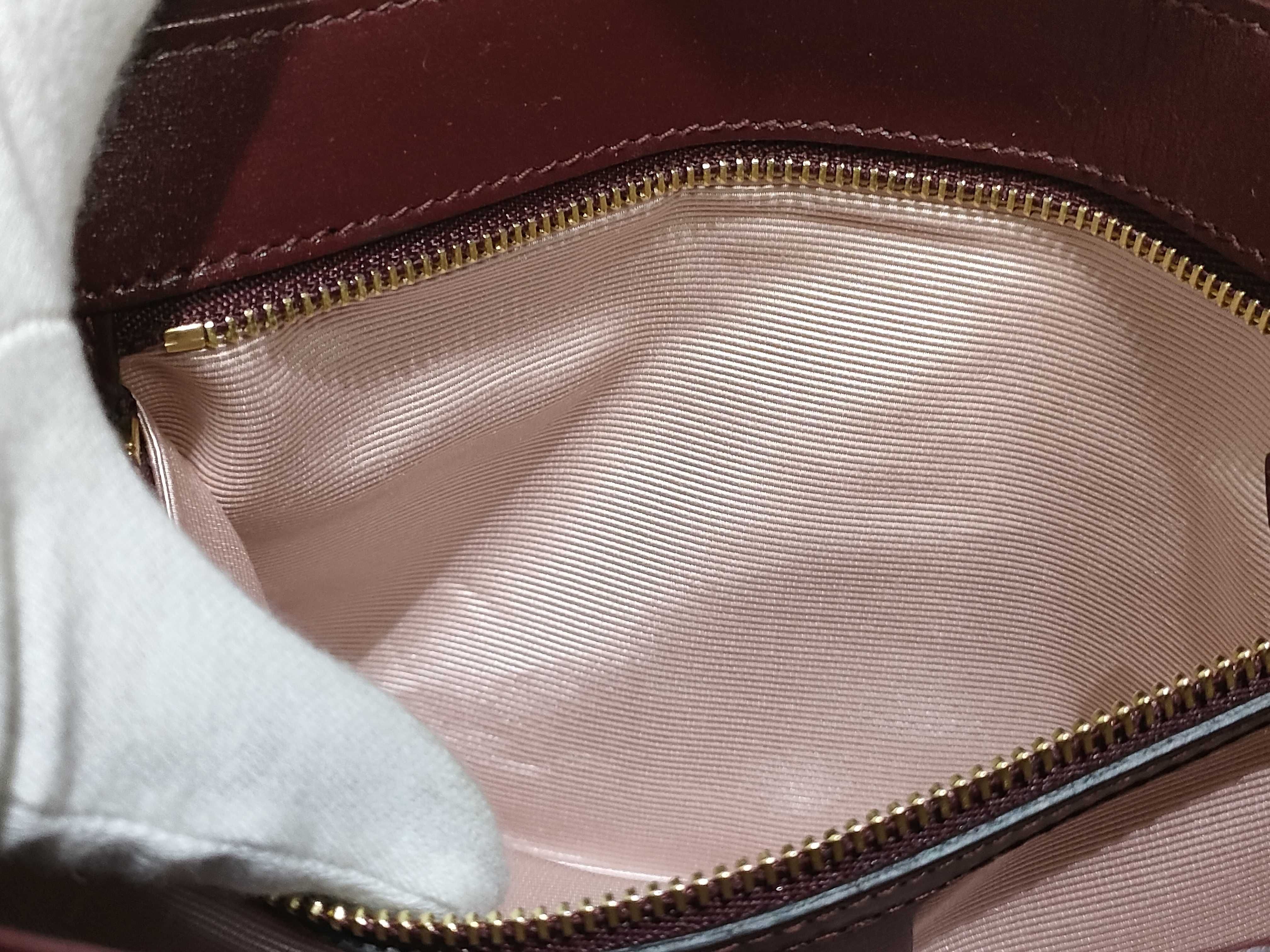 550129 Ally GG Marmont Leather Shoulder Bag — view 9