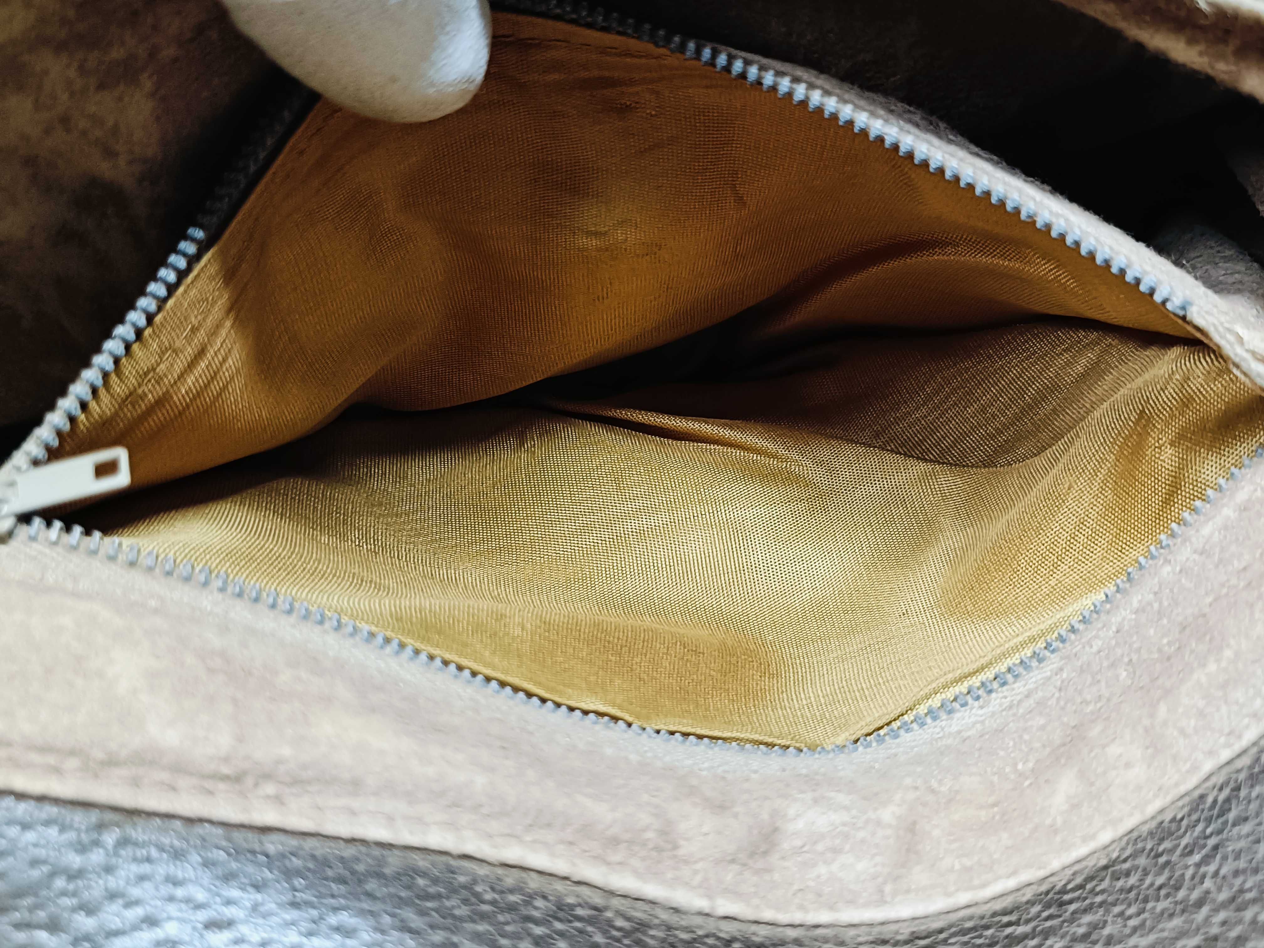 GG Plus Shoulder Bag — view 14