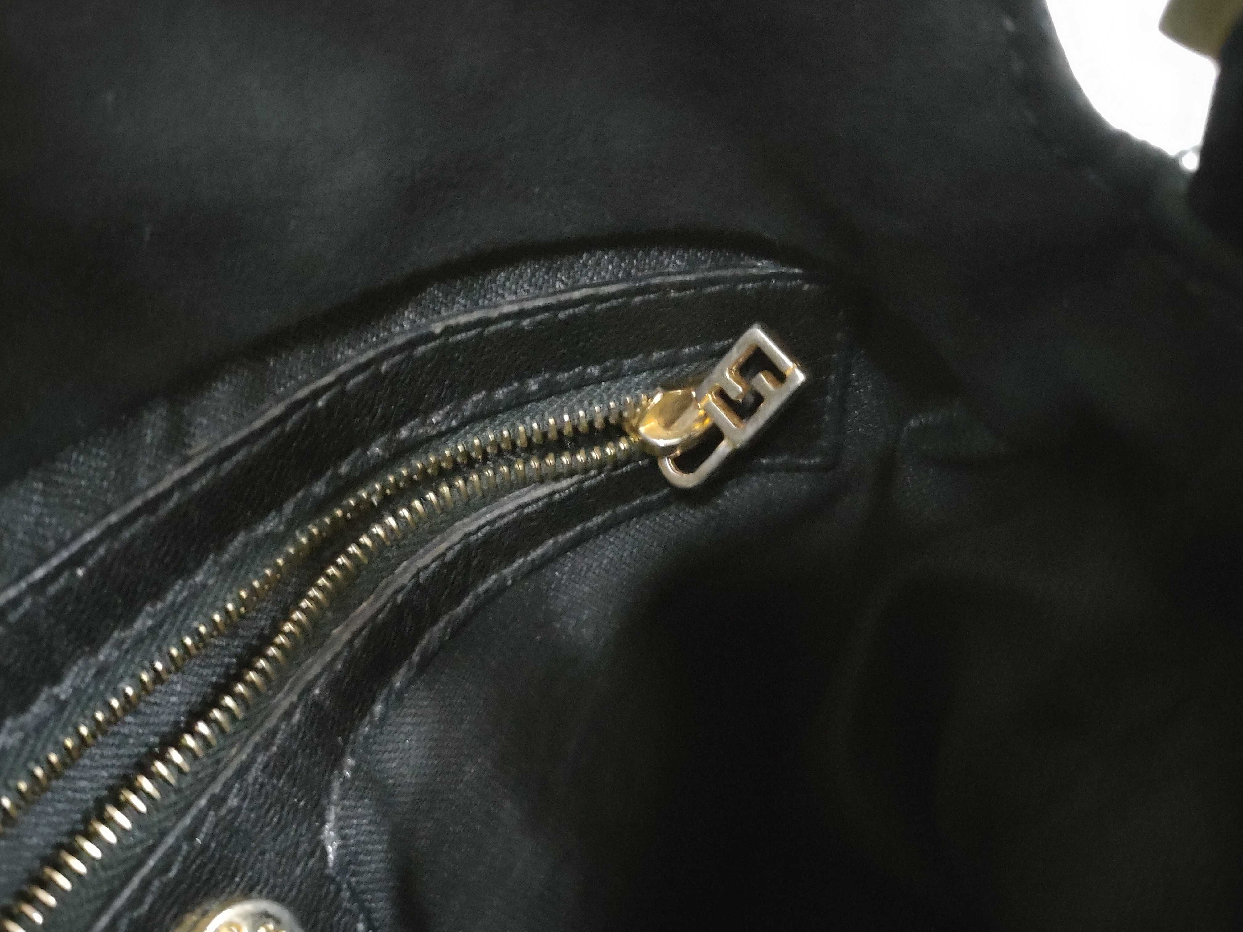 Mamma Fendi Suede Mamma Bucket Shoulder Handbag — view 13