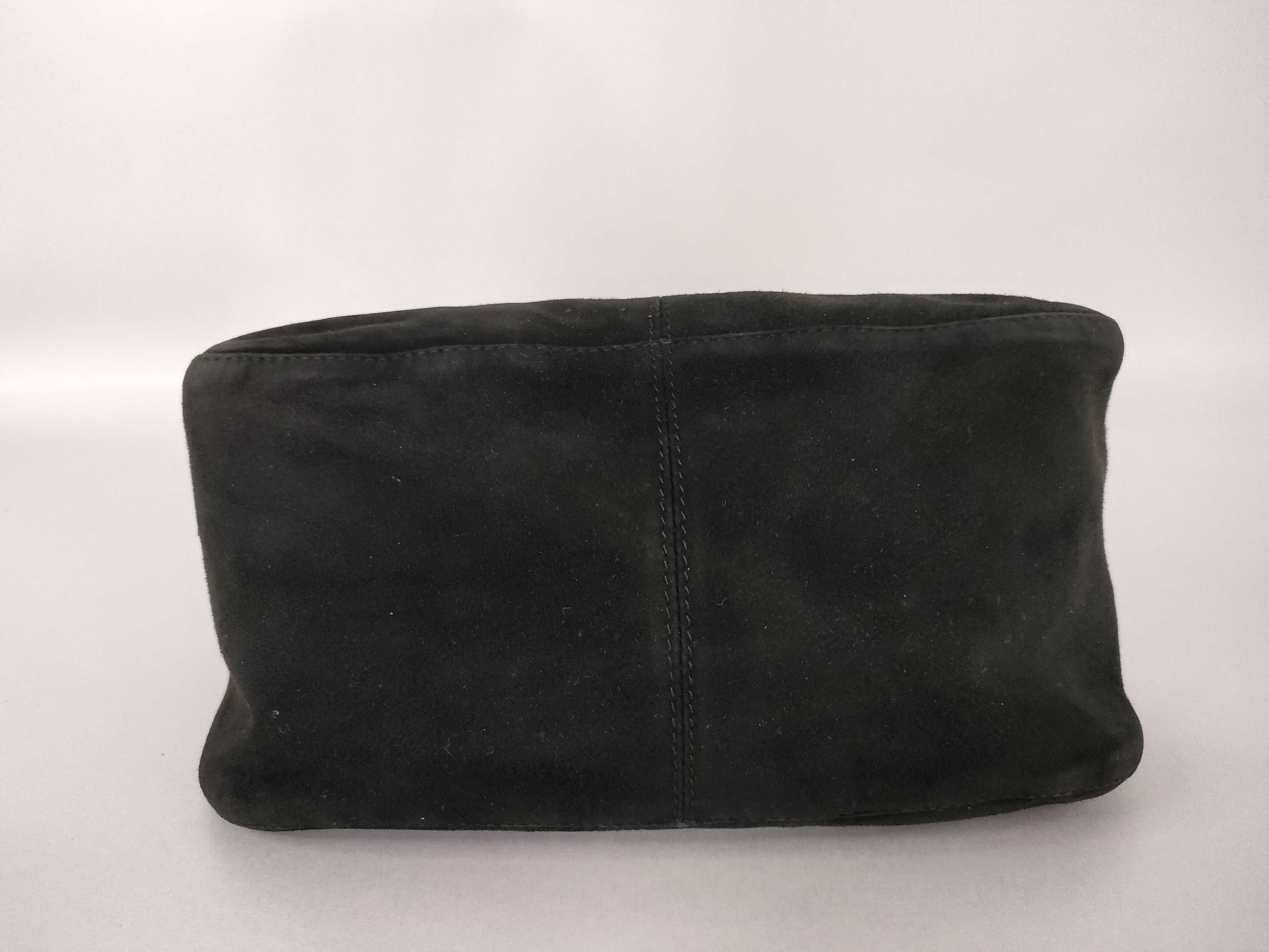 Mamma Fendi Suede Mamma Bucket Shoulder Handbag — view 7