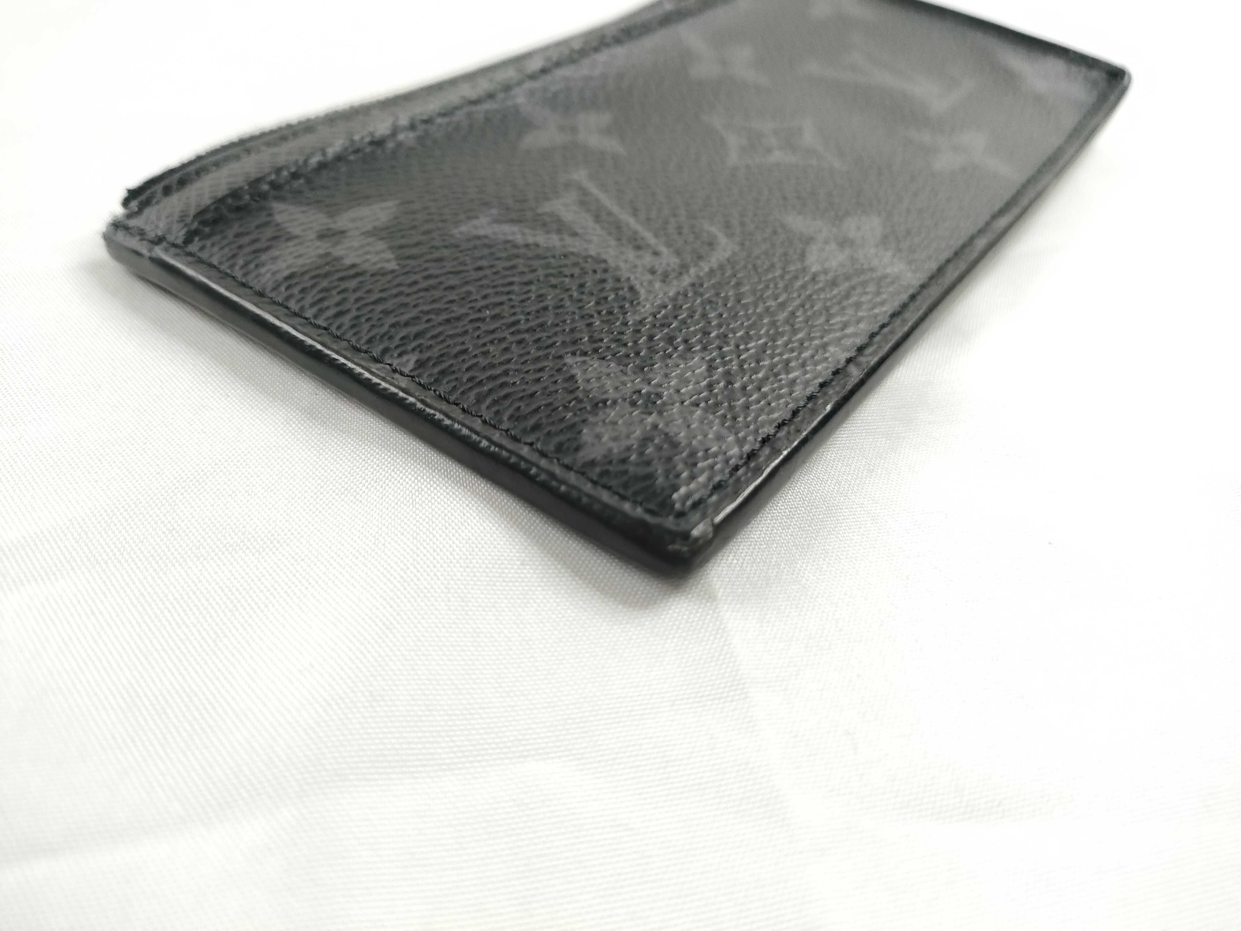 Fragment Case Eclipse M30271 Coin Case — view 3