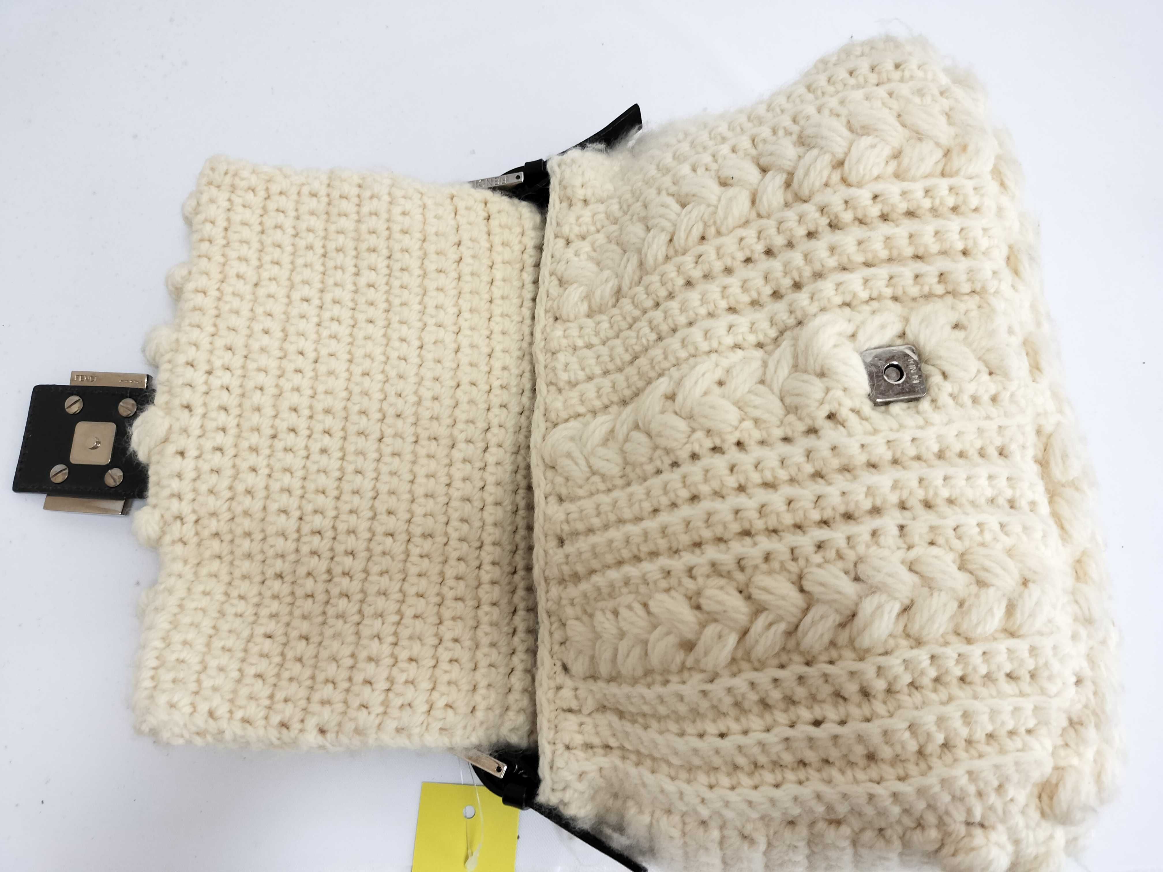 Mamma Bucket Wool Knit Shoulder Bag — view 8