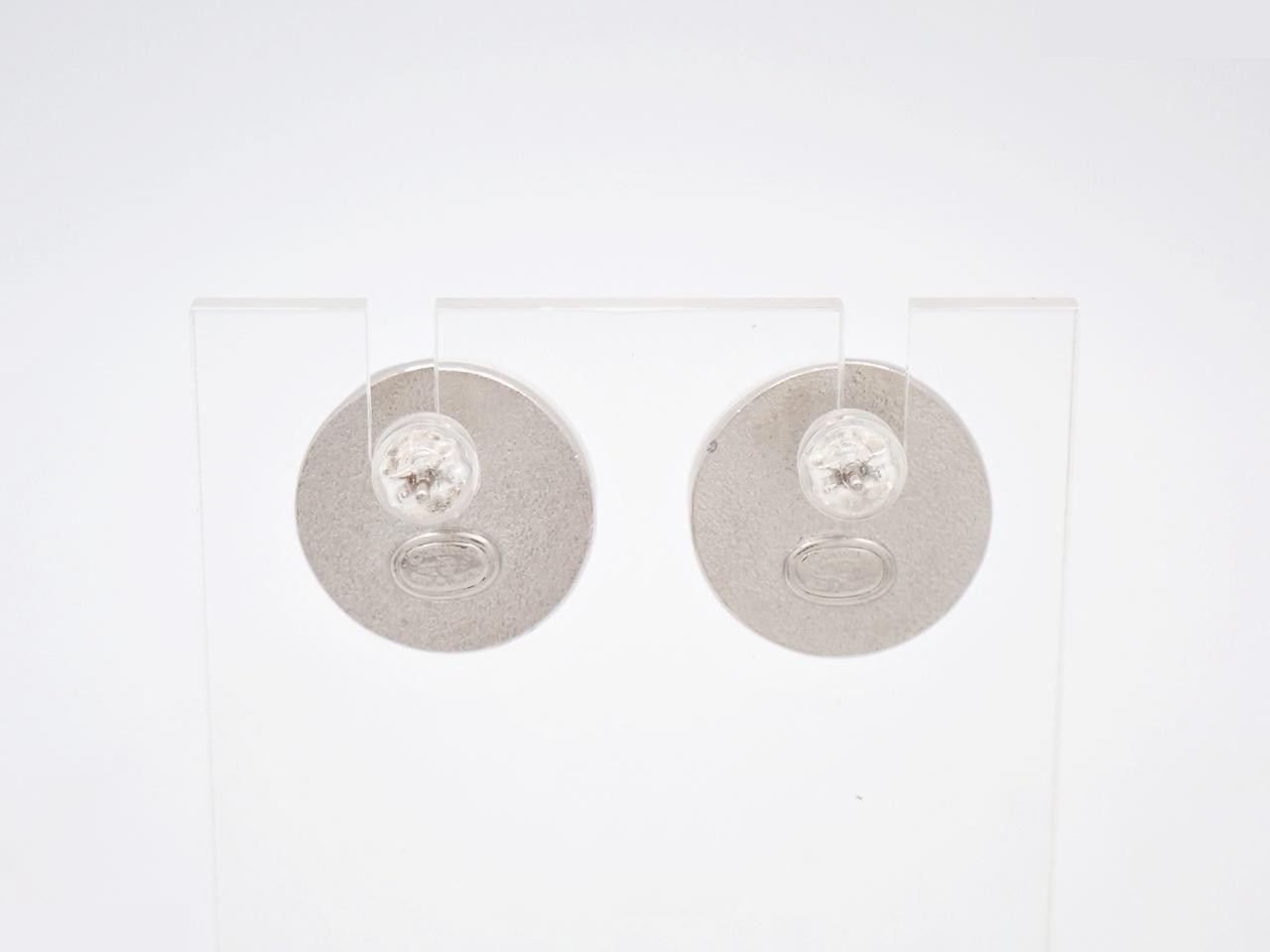 earrings, Coco Mark, stone, crescent moon, C22C, width 1.8cm — view 2