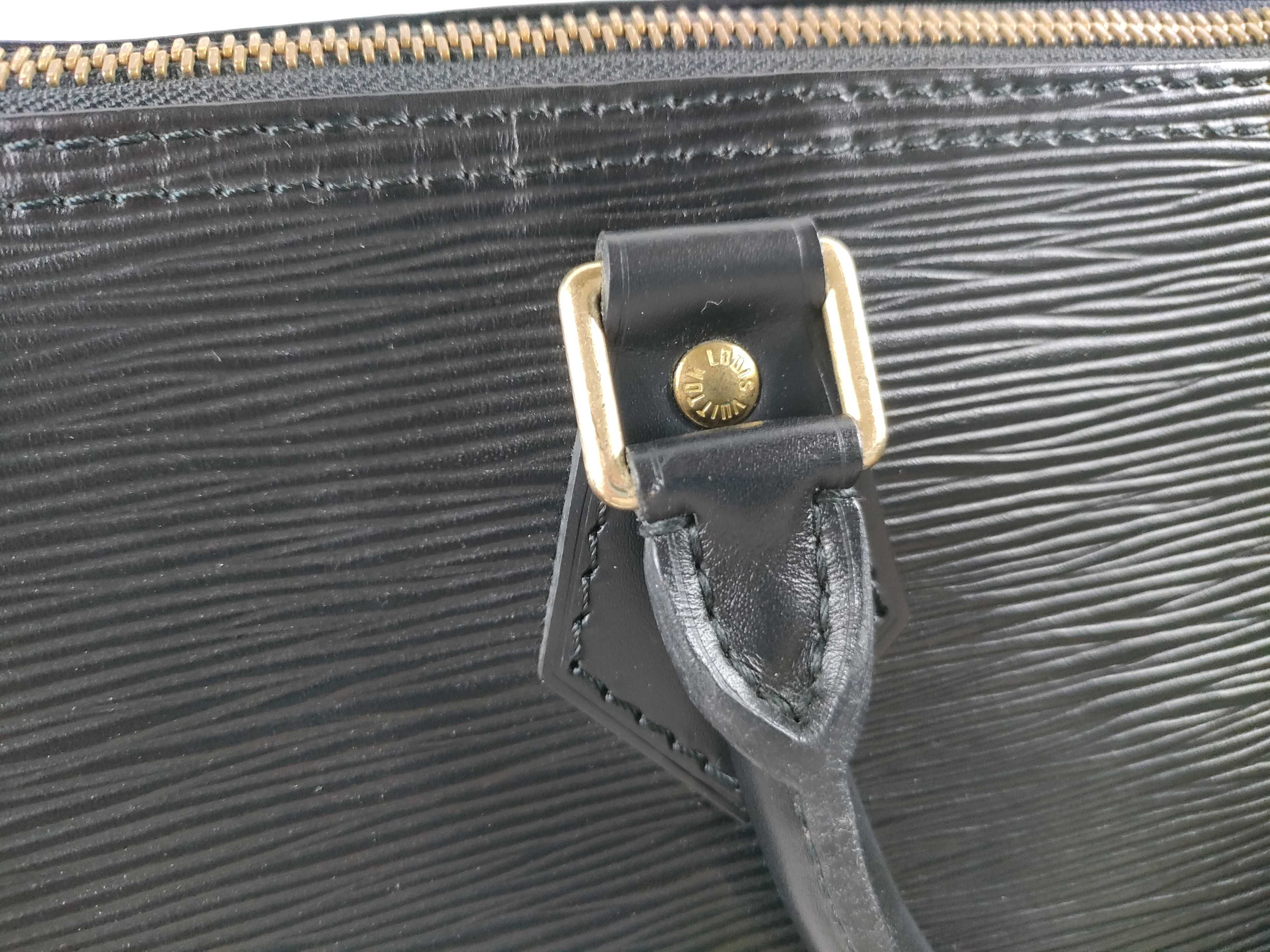 Epi Speedy 30 M59022 VI0995 Black Handbag — view 9