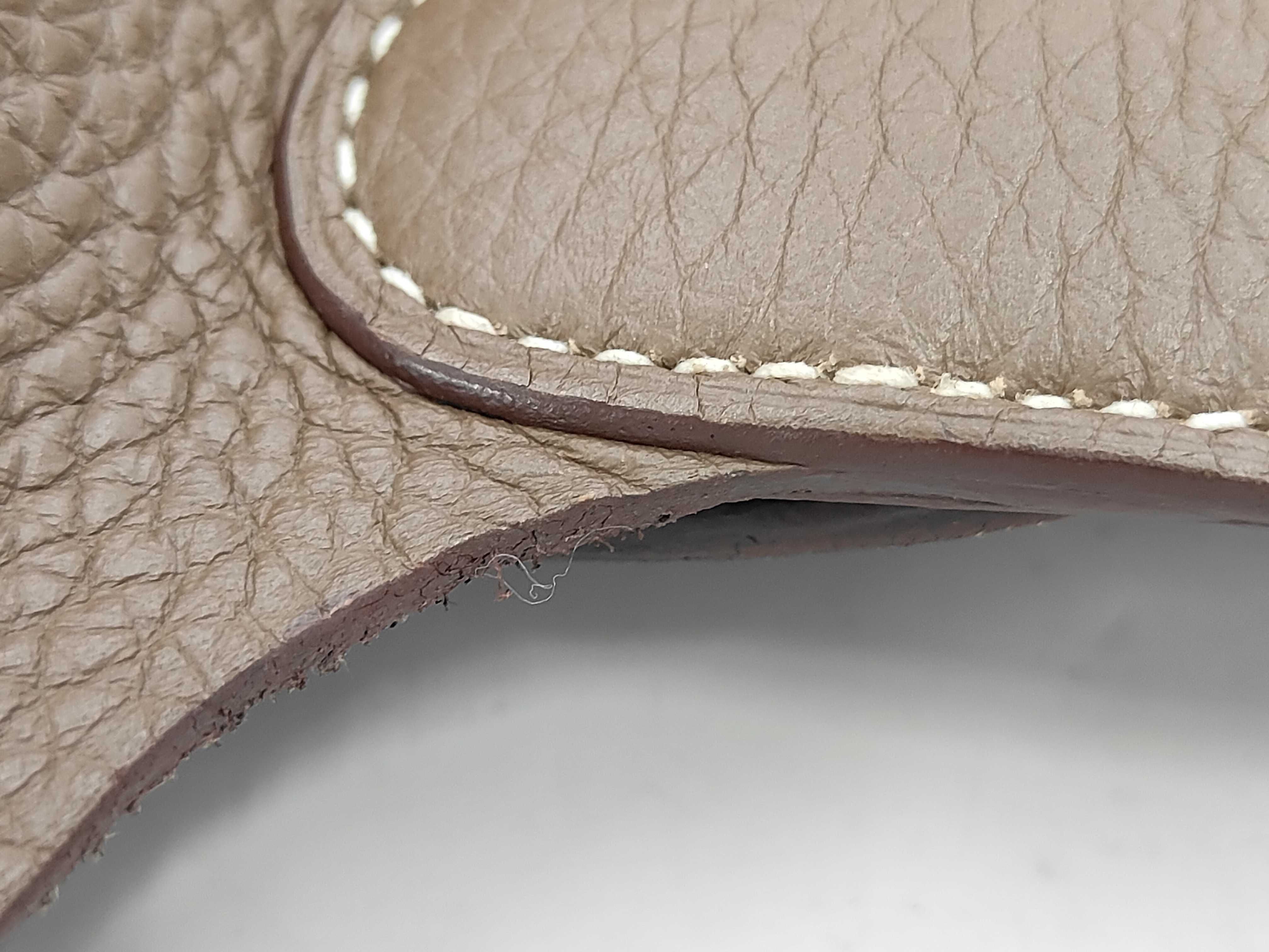 Picotin Lock 22 MM Taurillon Clemence Etoupe Silver Hardware Y:2020 Handbag — view 5