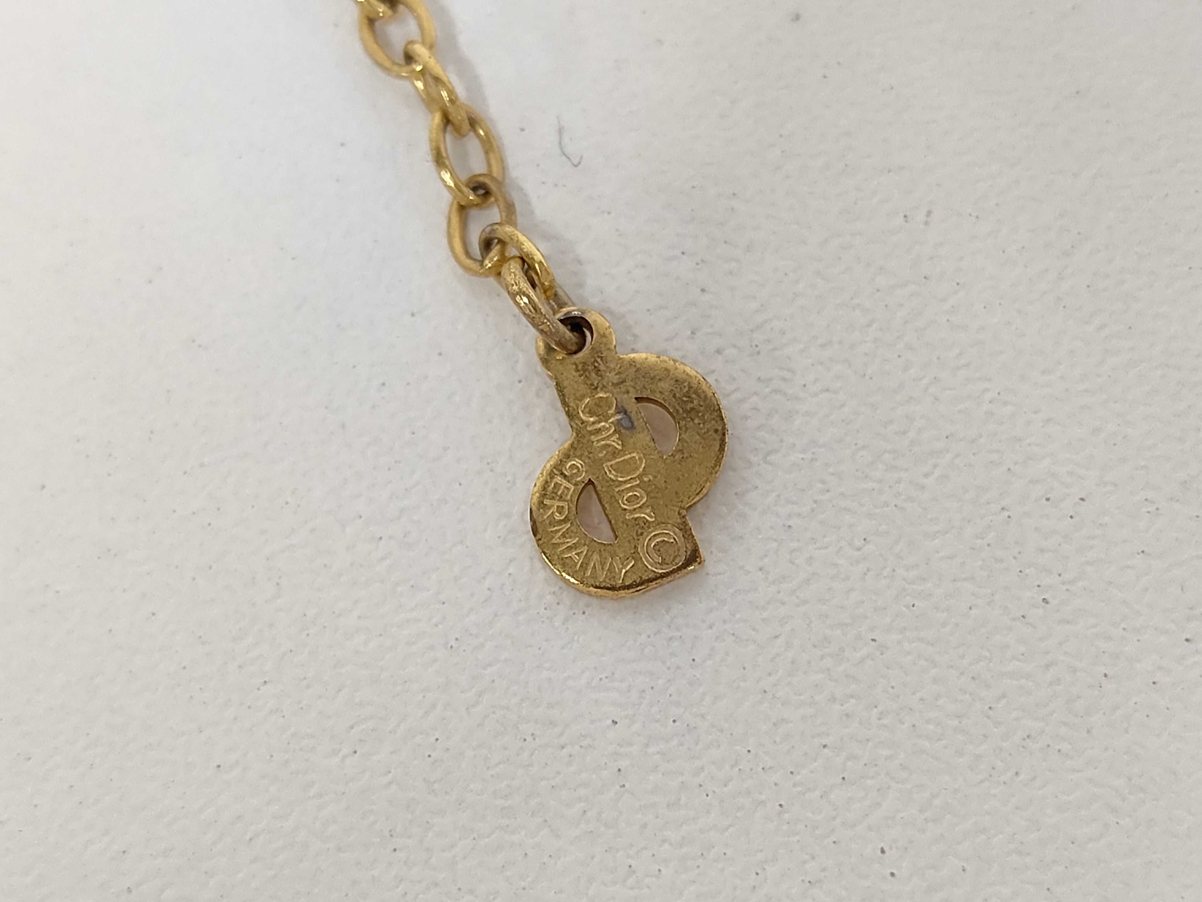 necklace — view 4