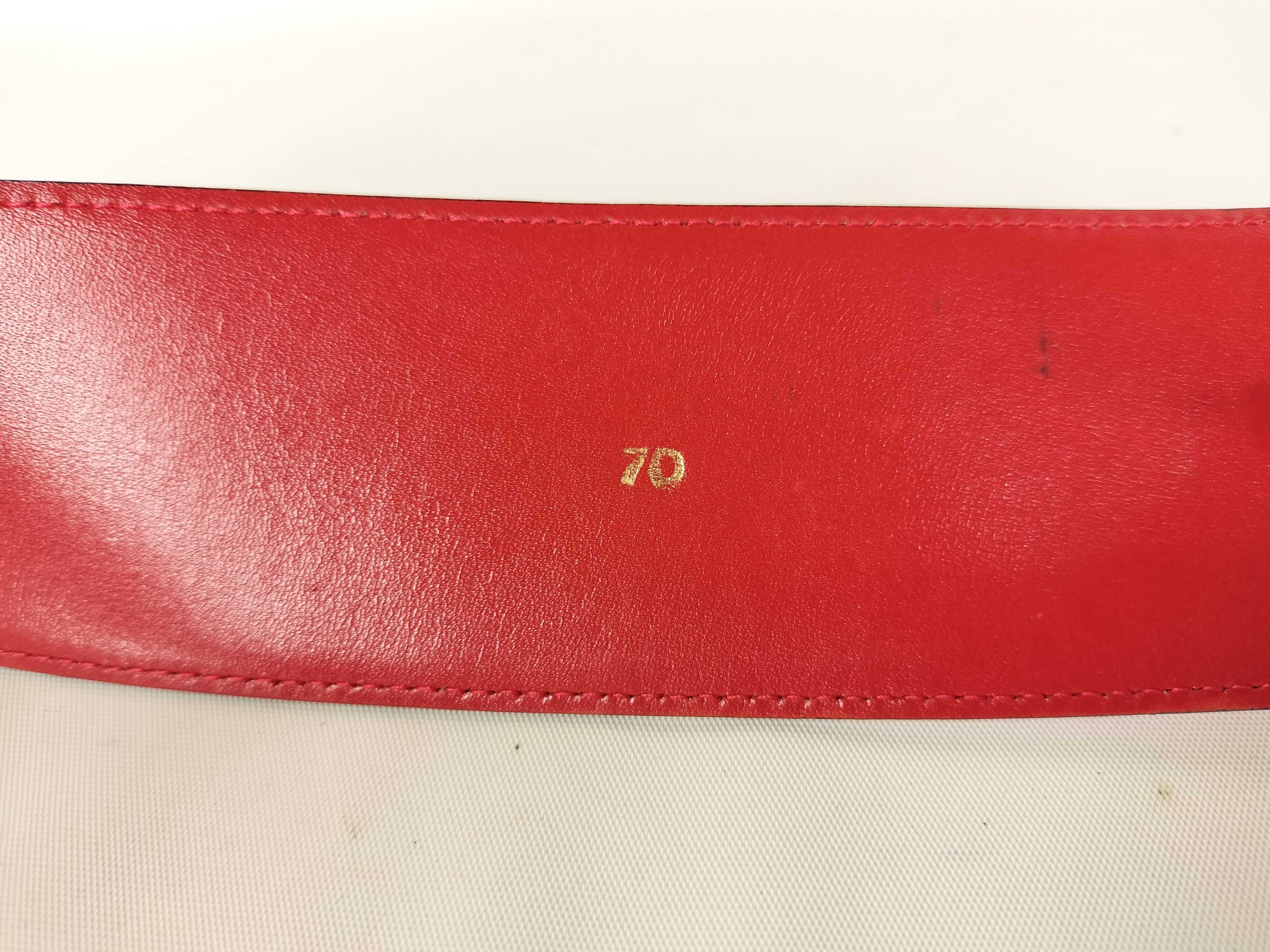 belt with circle clasp — view 6
