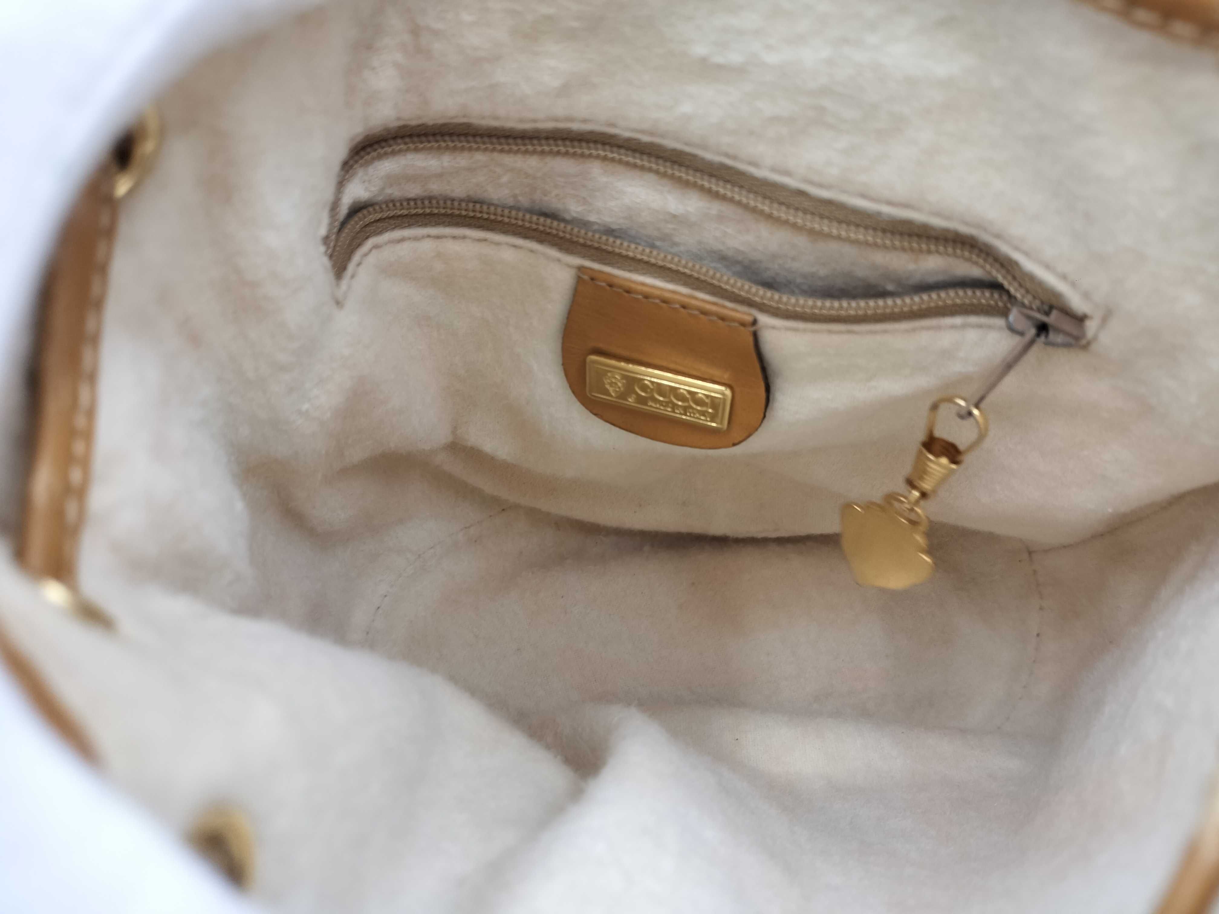 GG Gucci Shoulder Bag — view 9