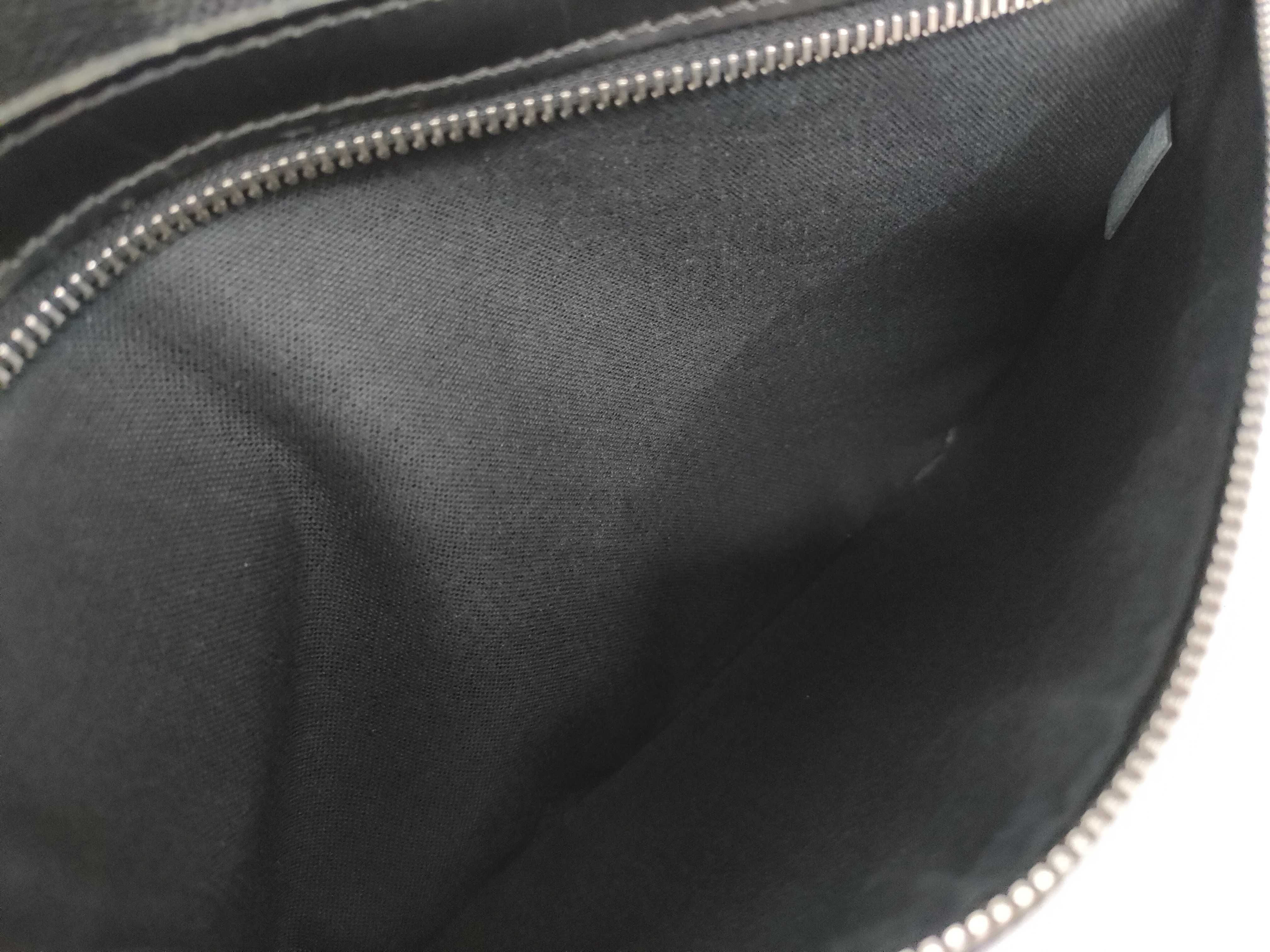 Damier Graphite LV Thomas Shoulder Bag — view 13