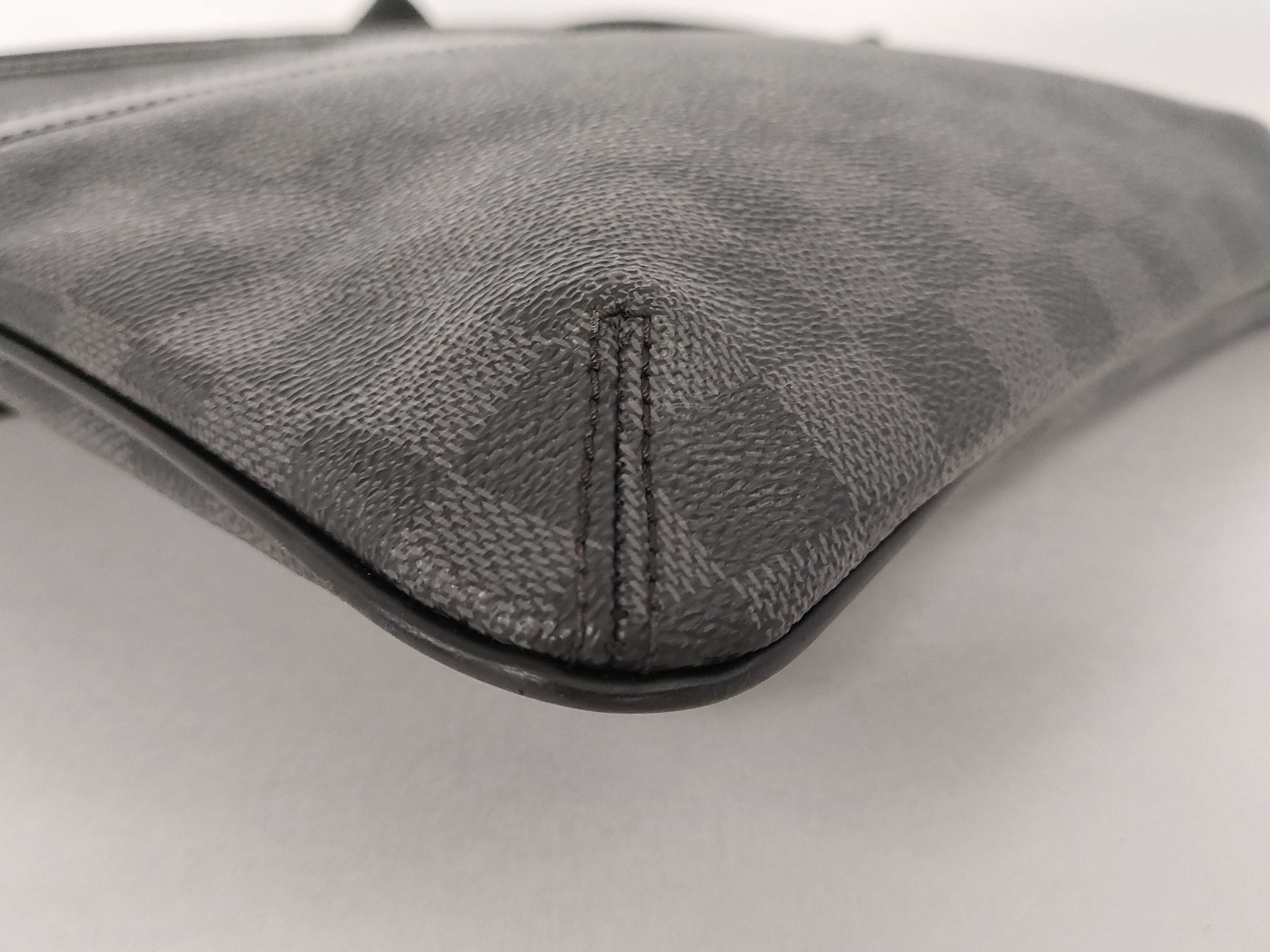 Damier Graphite LV Thomas Shoulder Bag — view 6