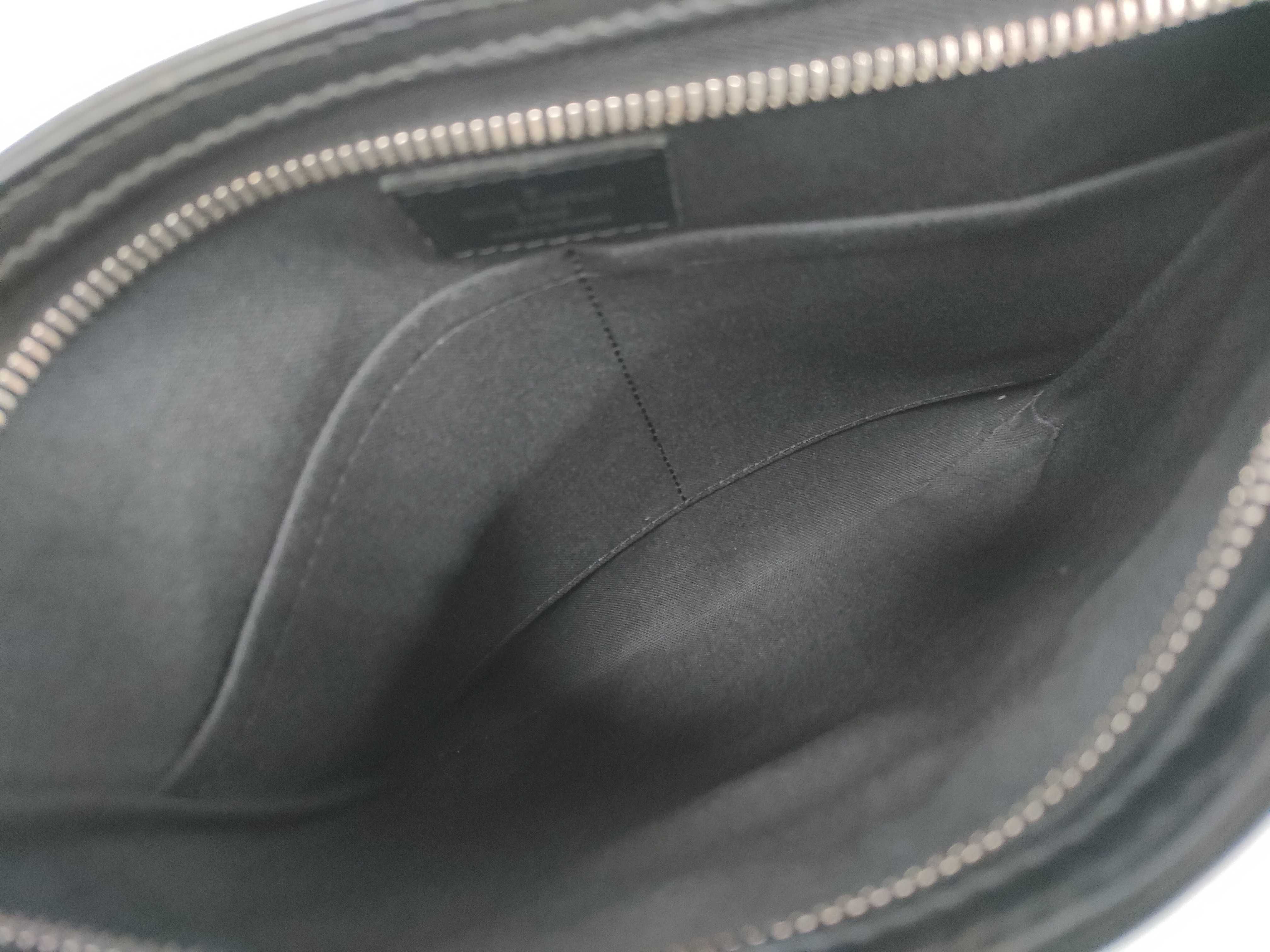 Damier Graphite LV Thomas Shoulder Bag — view 9