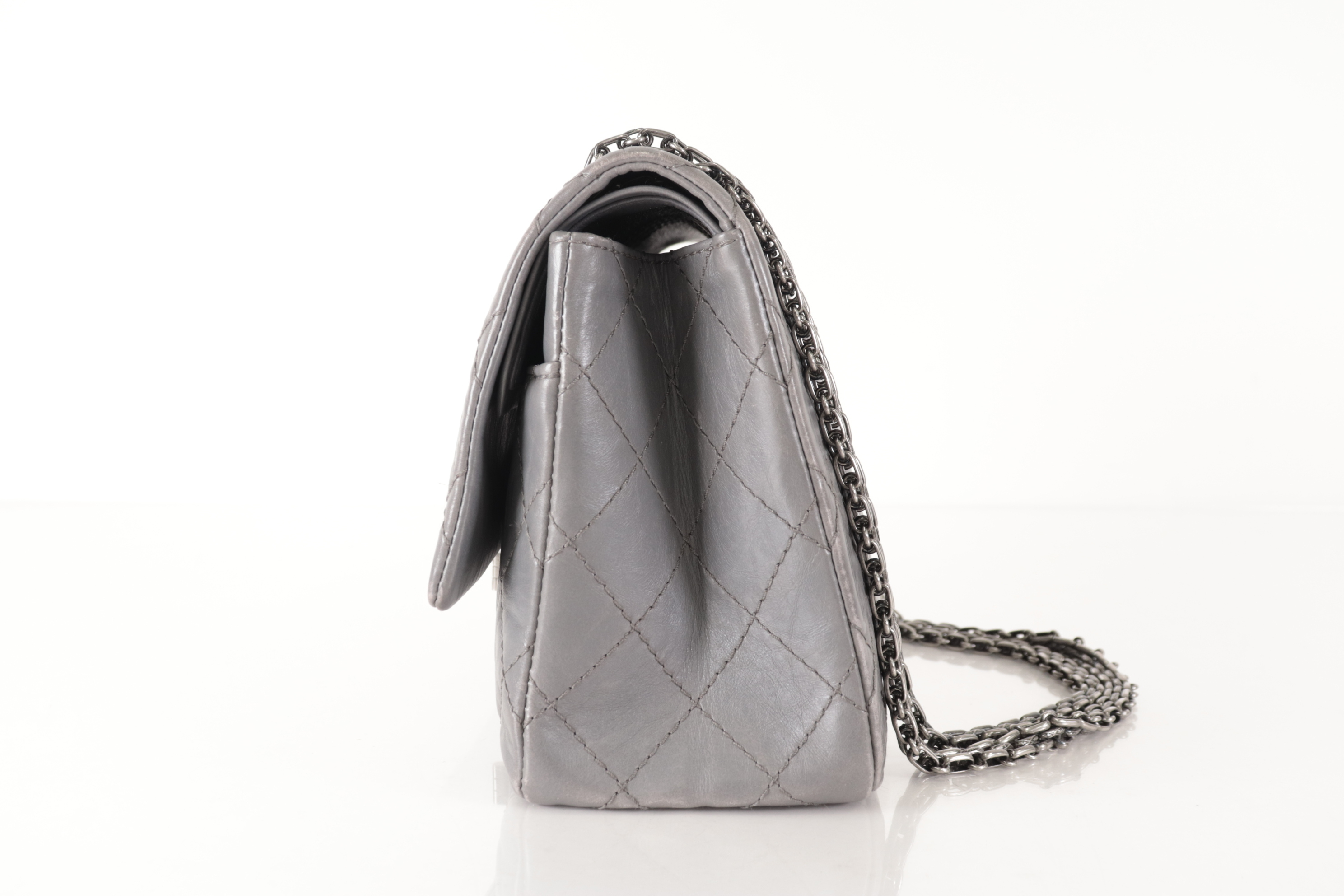 Double Flap 2.55 Chain Shoulder Bag, Gray, Series 14 (Shoulder Bag) — view 4