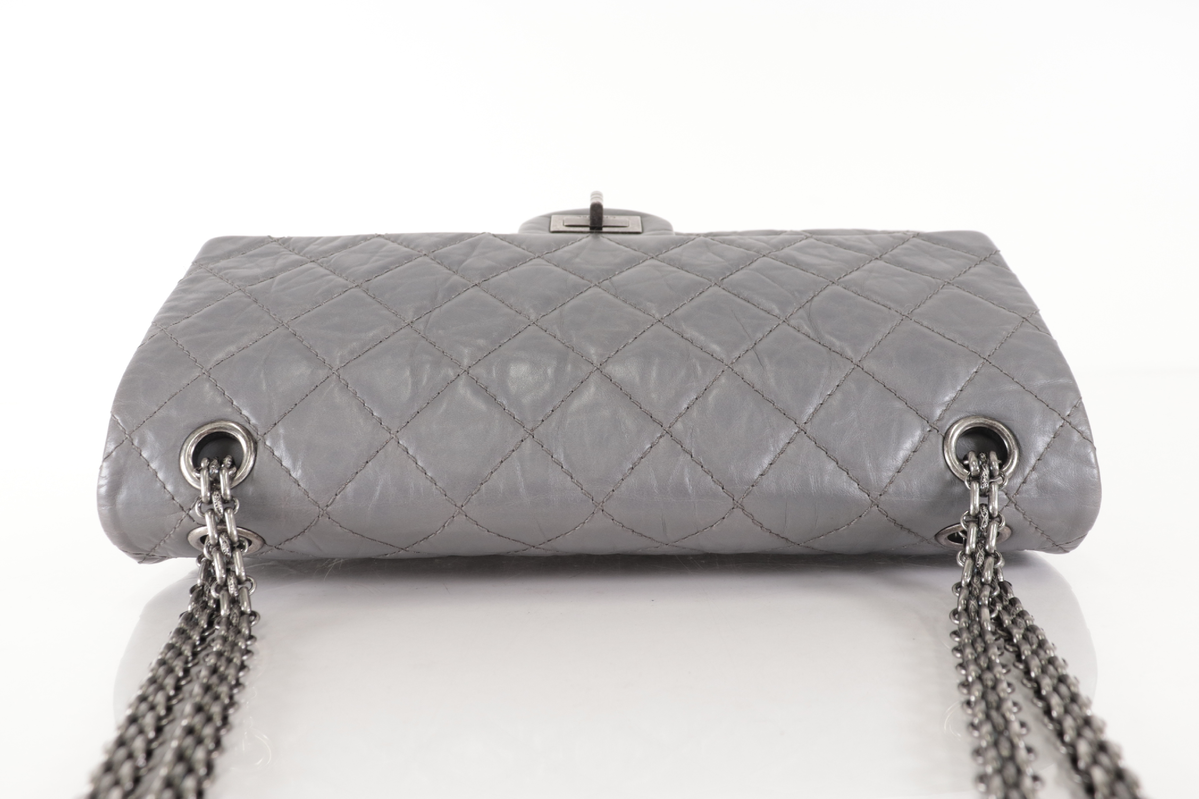 Double Flap 2.55 Chain Shoulder Bag, Gray, Series 14 (Shoulder Bag) — view 5