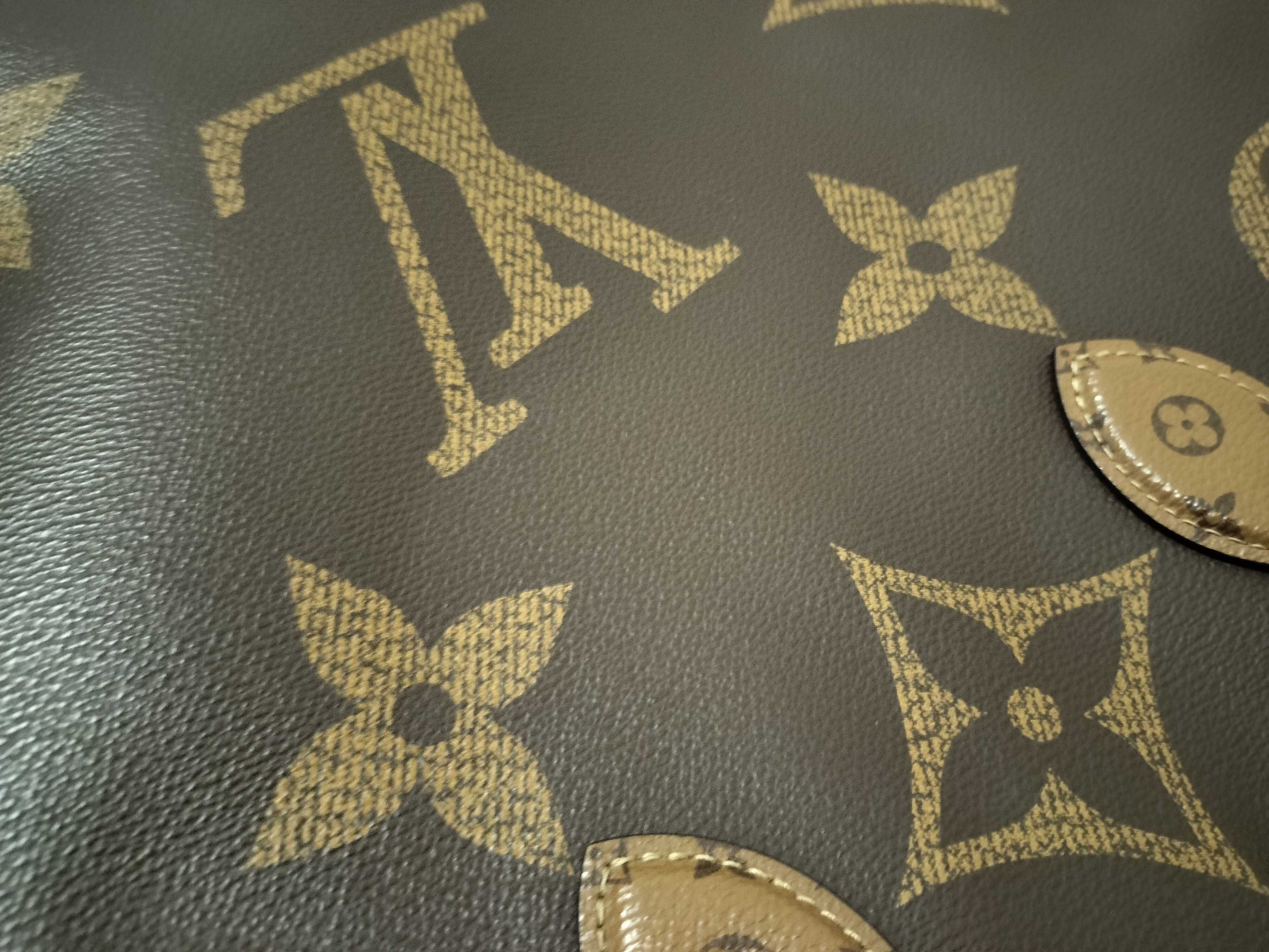 Monogram Giant Reverse Canvas OnTheGo GM M45320 — view 15