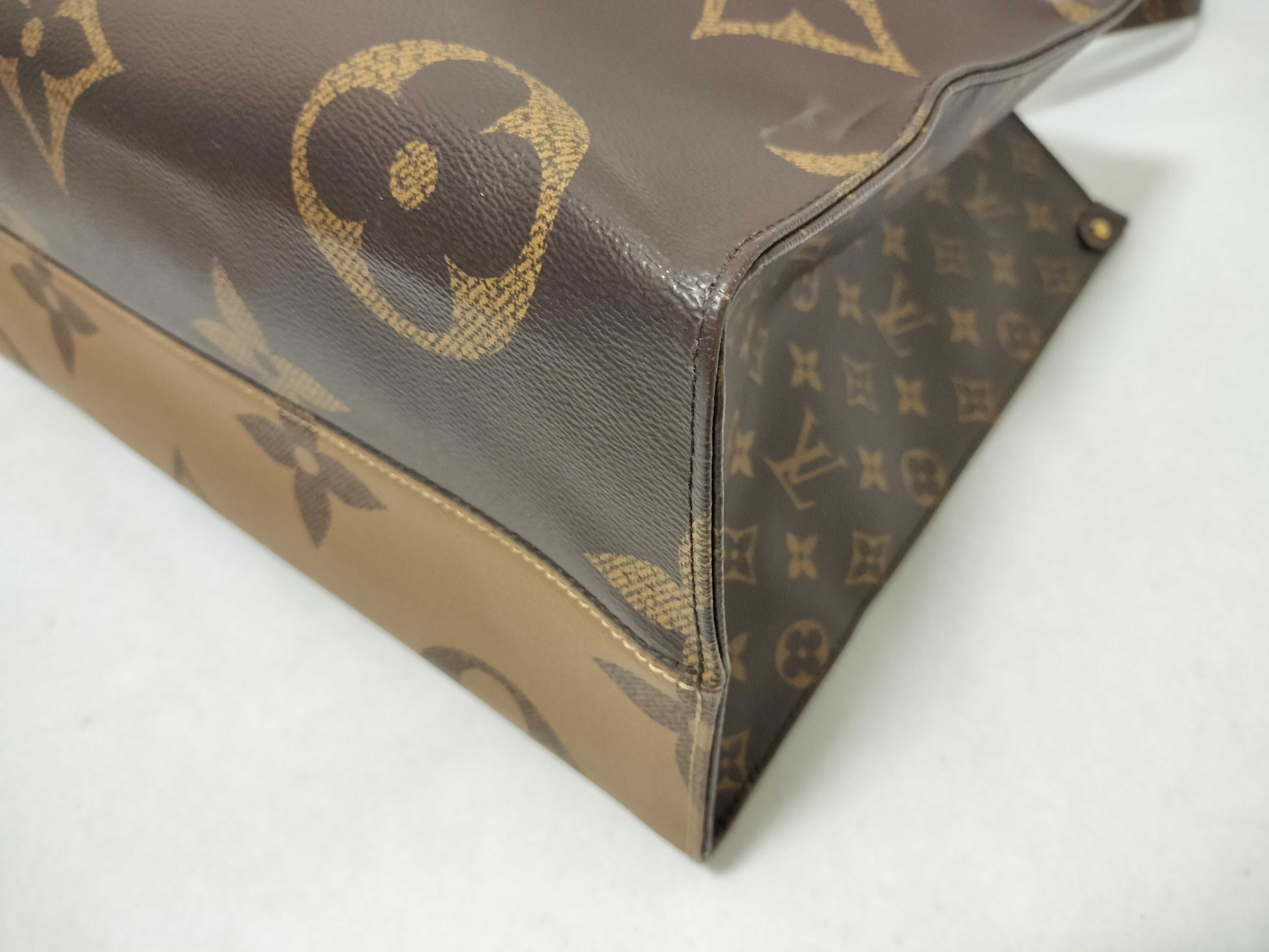 Monogram Giant Reverse Canvas OnTheGo GM M45320 — view 7