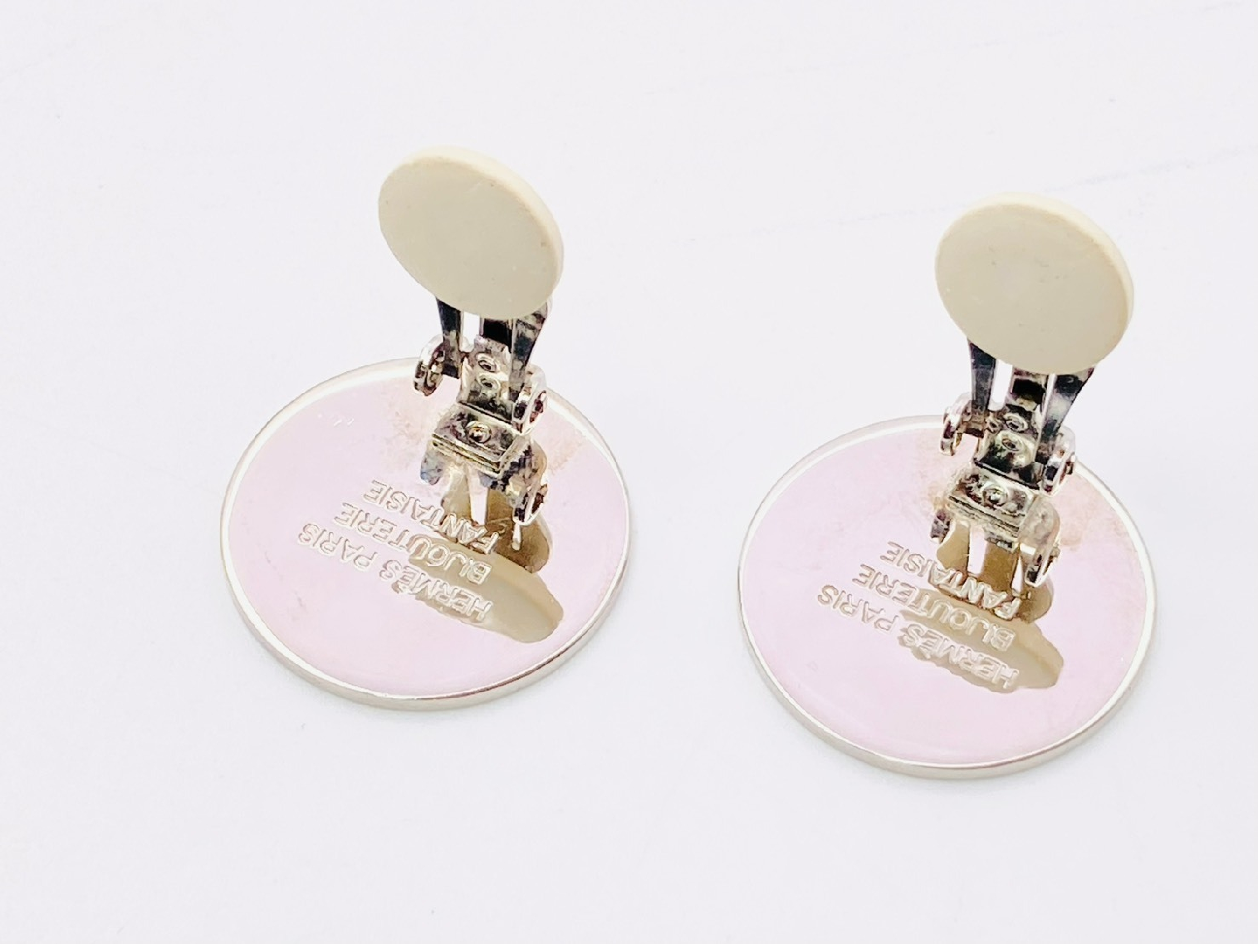 Sellier Round Metal Silver Earrings — view 3