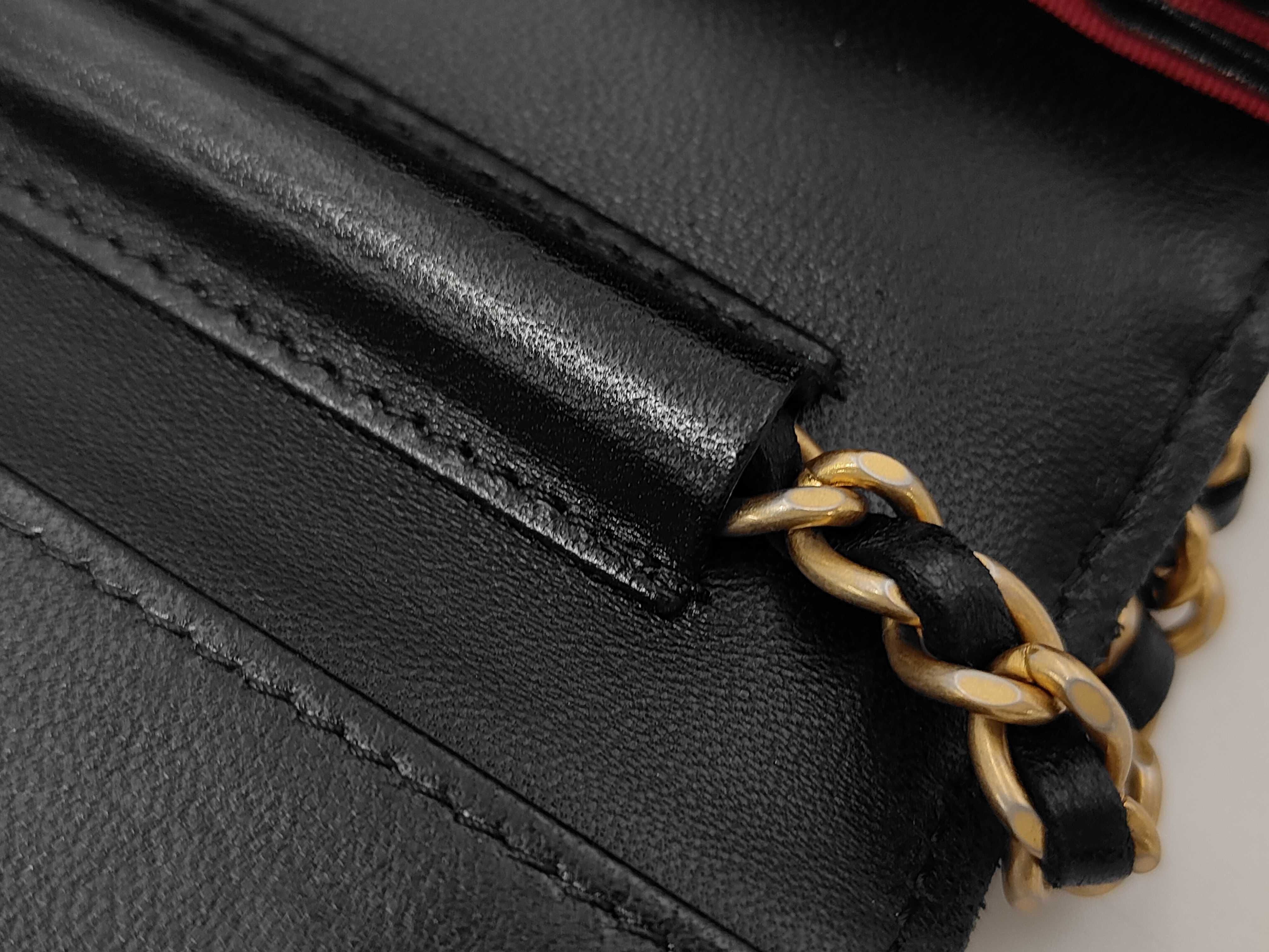 Lambskin Chain Wallet with Frills (Serial Number 30s) — view 7