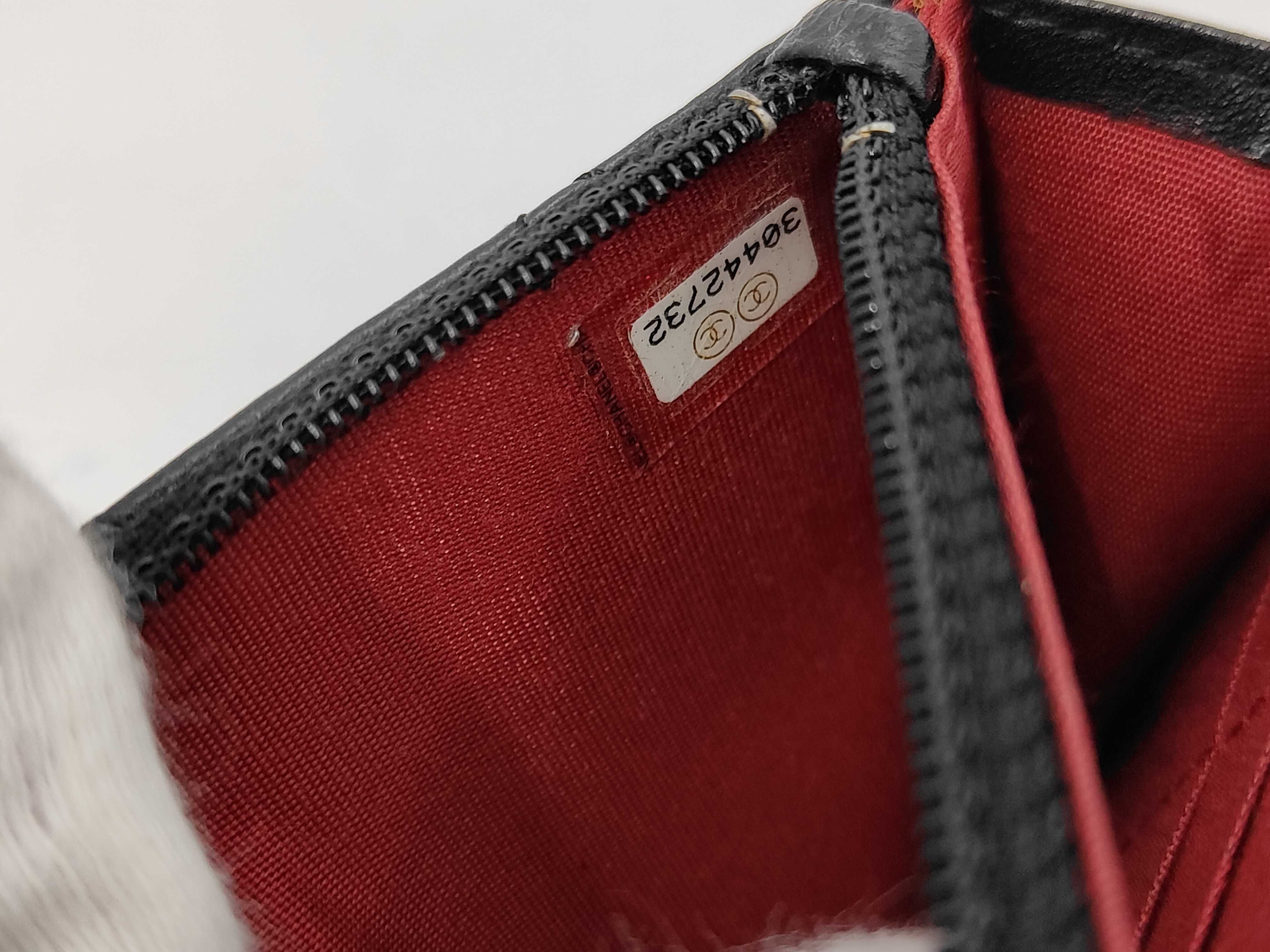 Lambskin Chain Wallet with Frills (Serial Number 30s) — view 10