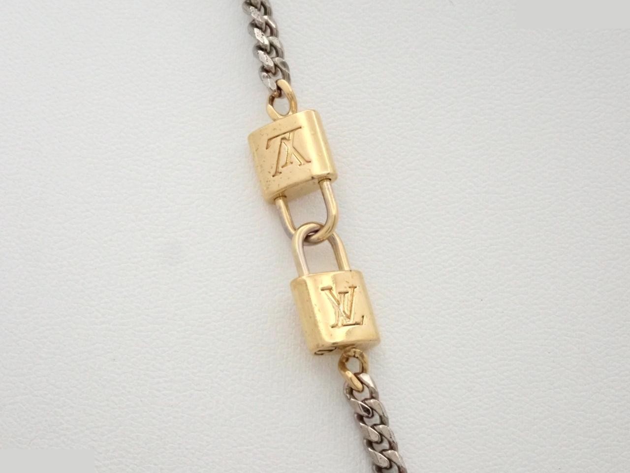 Twisted chain necklace; chain approximately 50cm — view 2