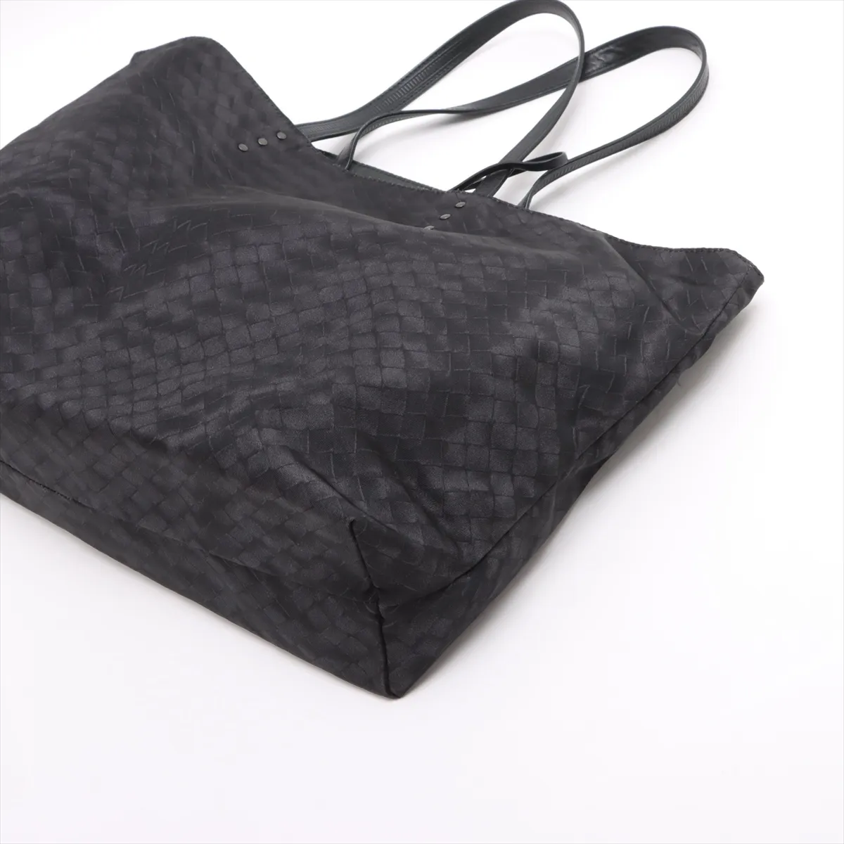 Intrecciolusion Nylon x Leather Tote Bag Black — view 3