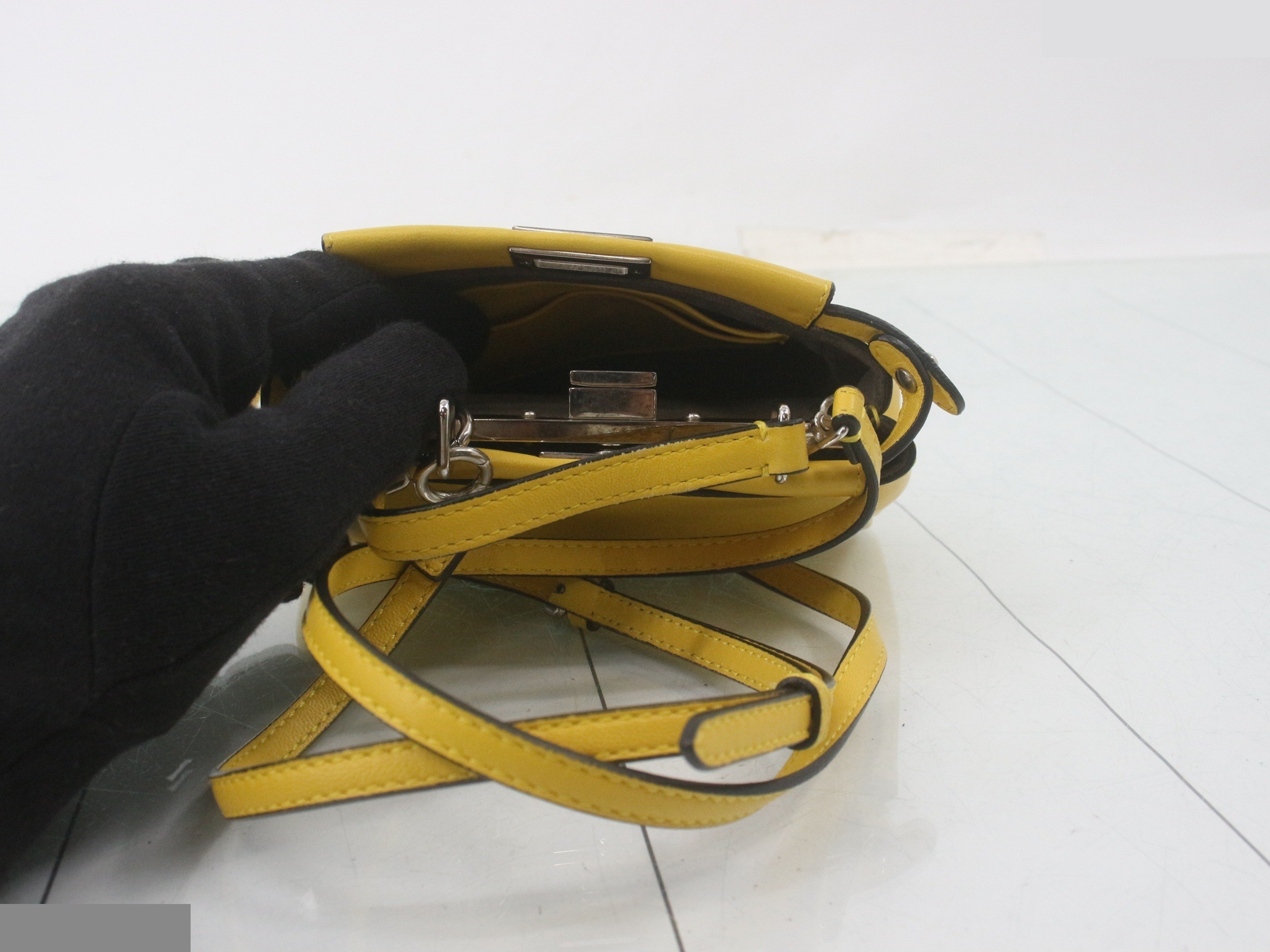 Peekaboo Handbag Micro, Yellow — view 4