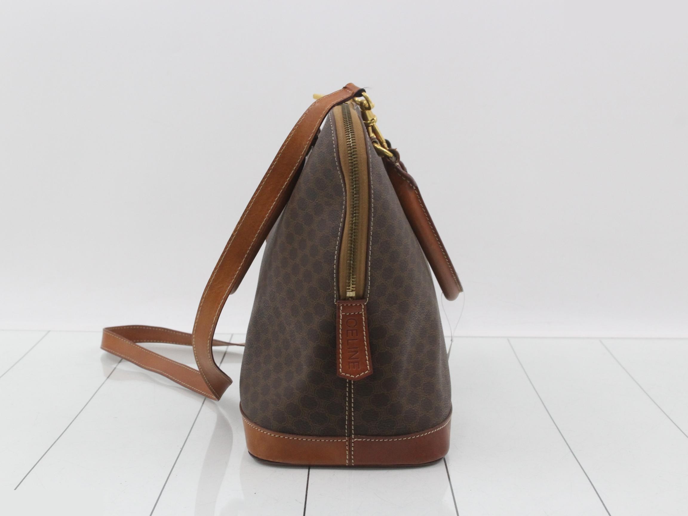 handbag — view 3