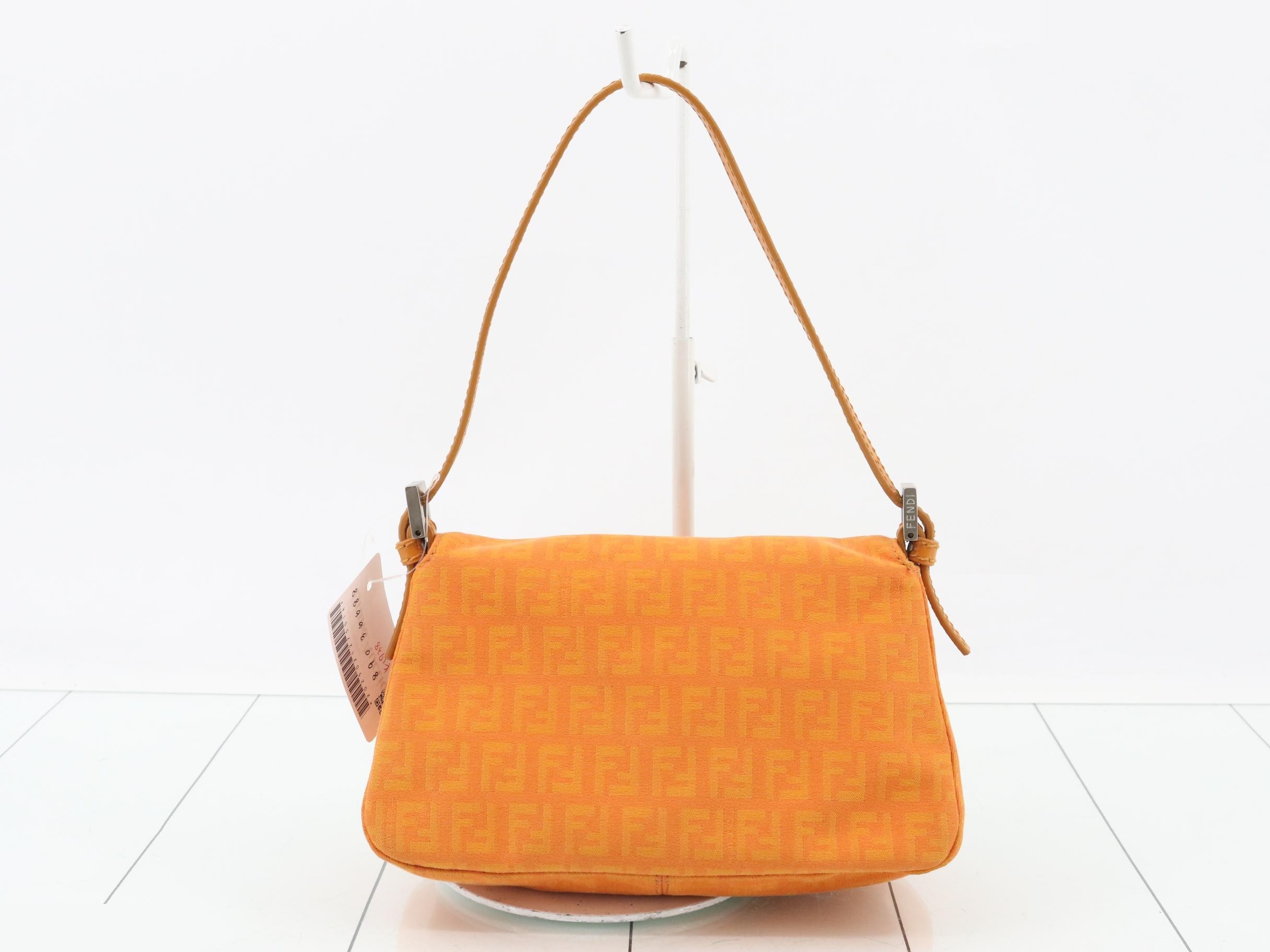 Zucchino (Bag) - Shoulder Bag — view 2