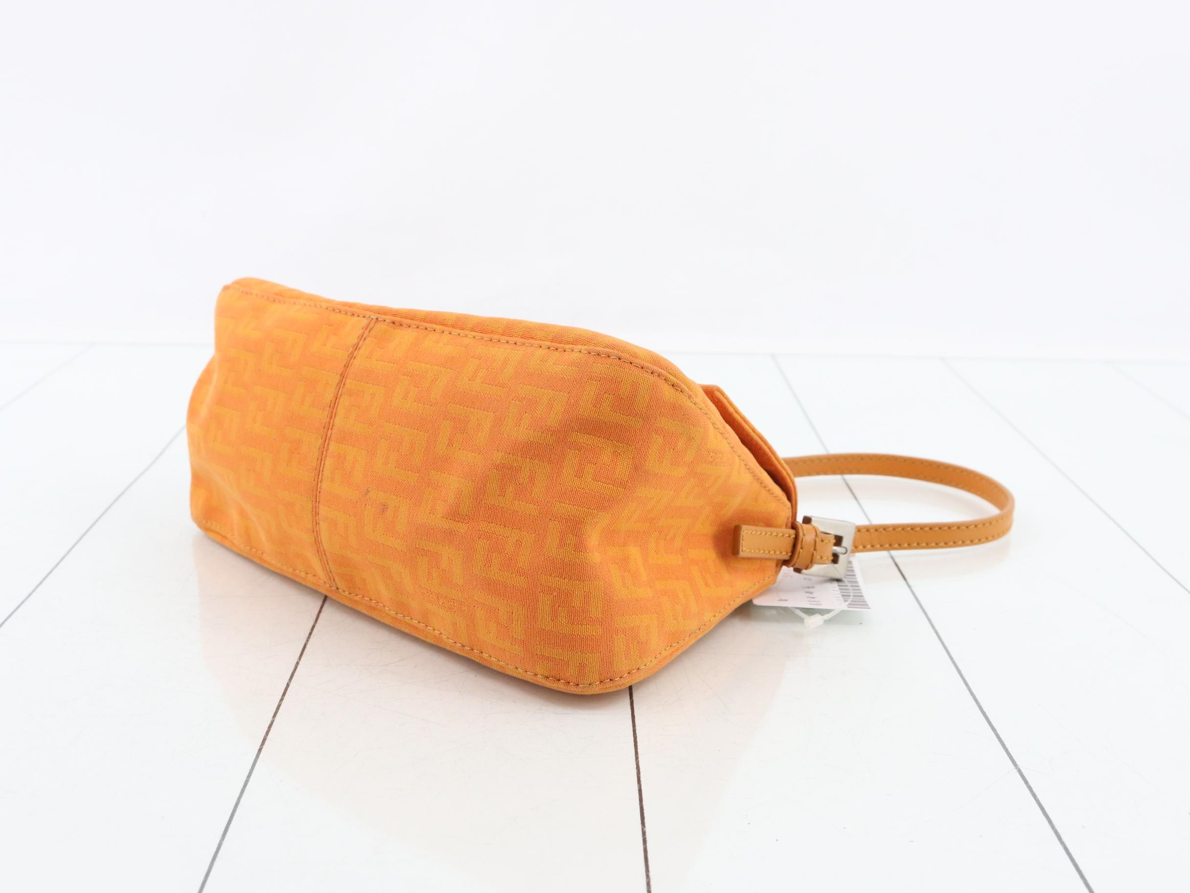 Zucchino (Bag) - Shoulder Bag — view 6