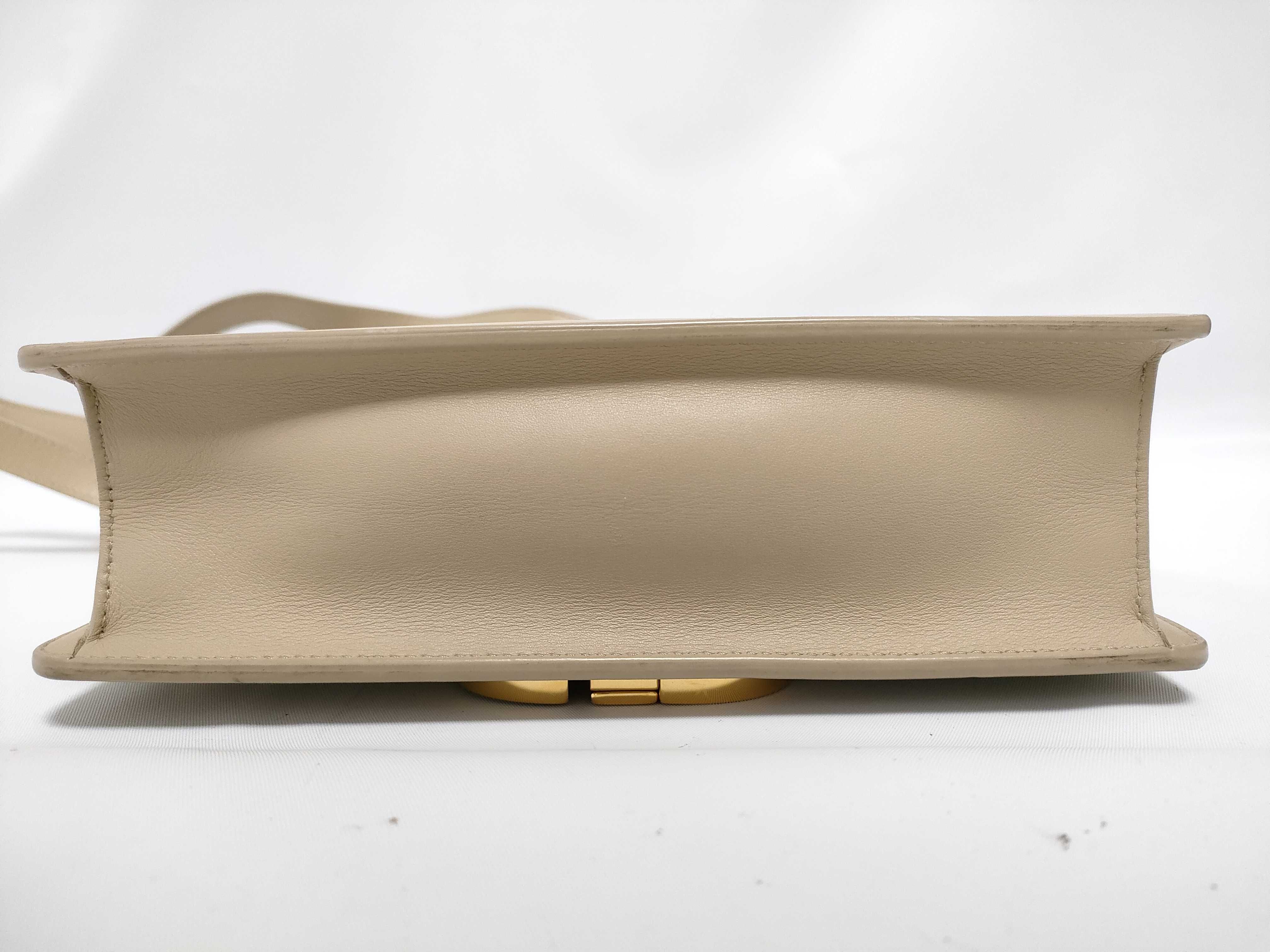 Montaigne Bag 30 Box Bag Shoulder Bag — view 3