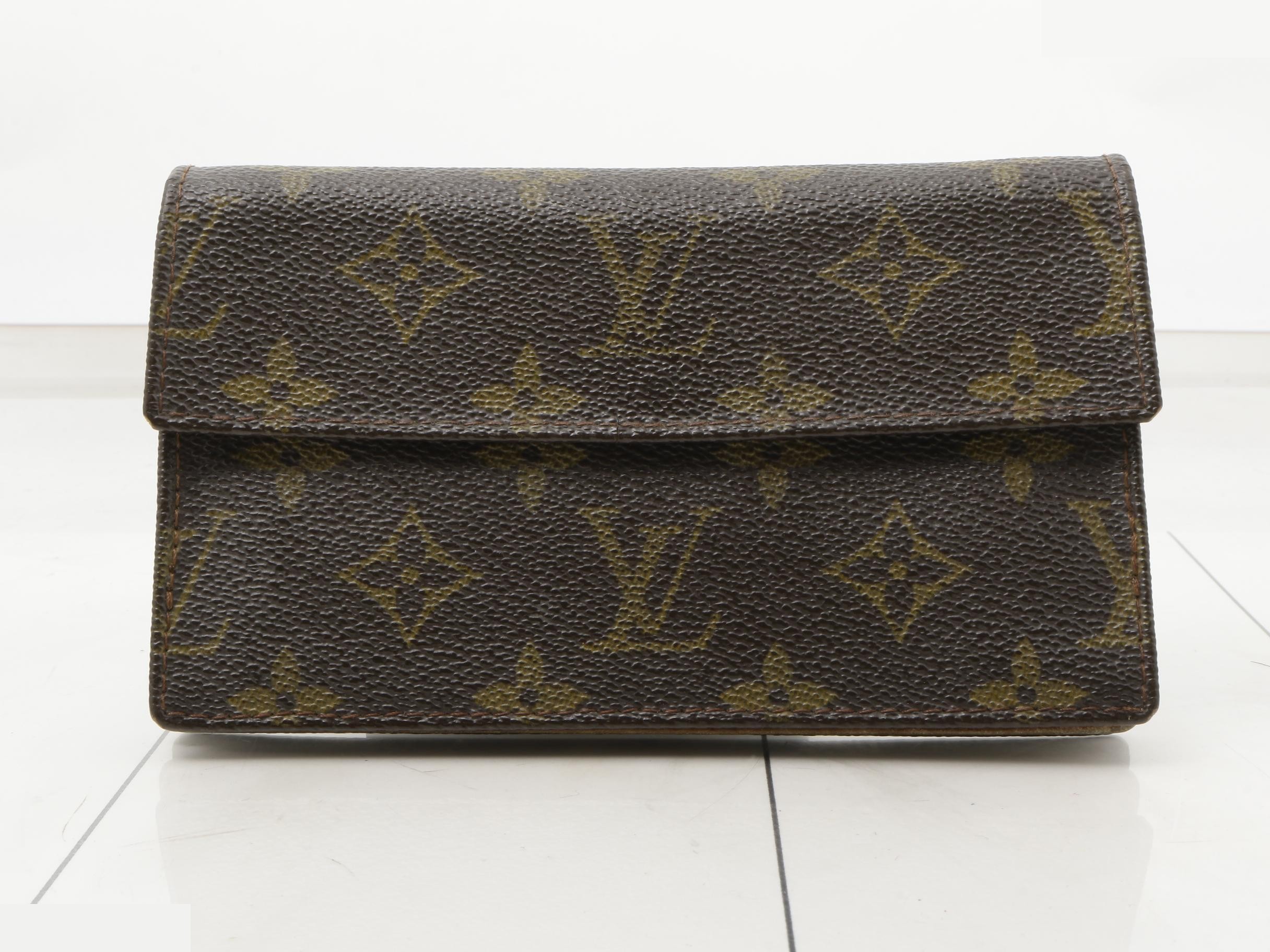 Monogram Bi-fold Wallet